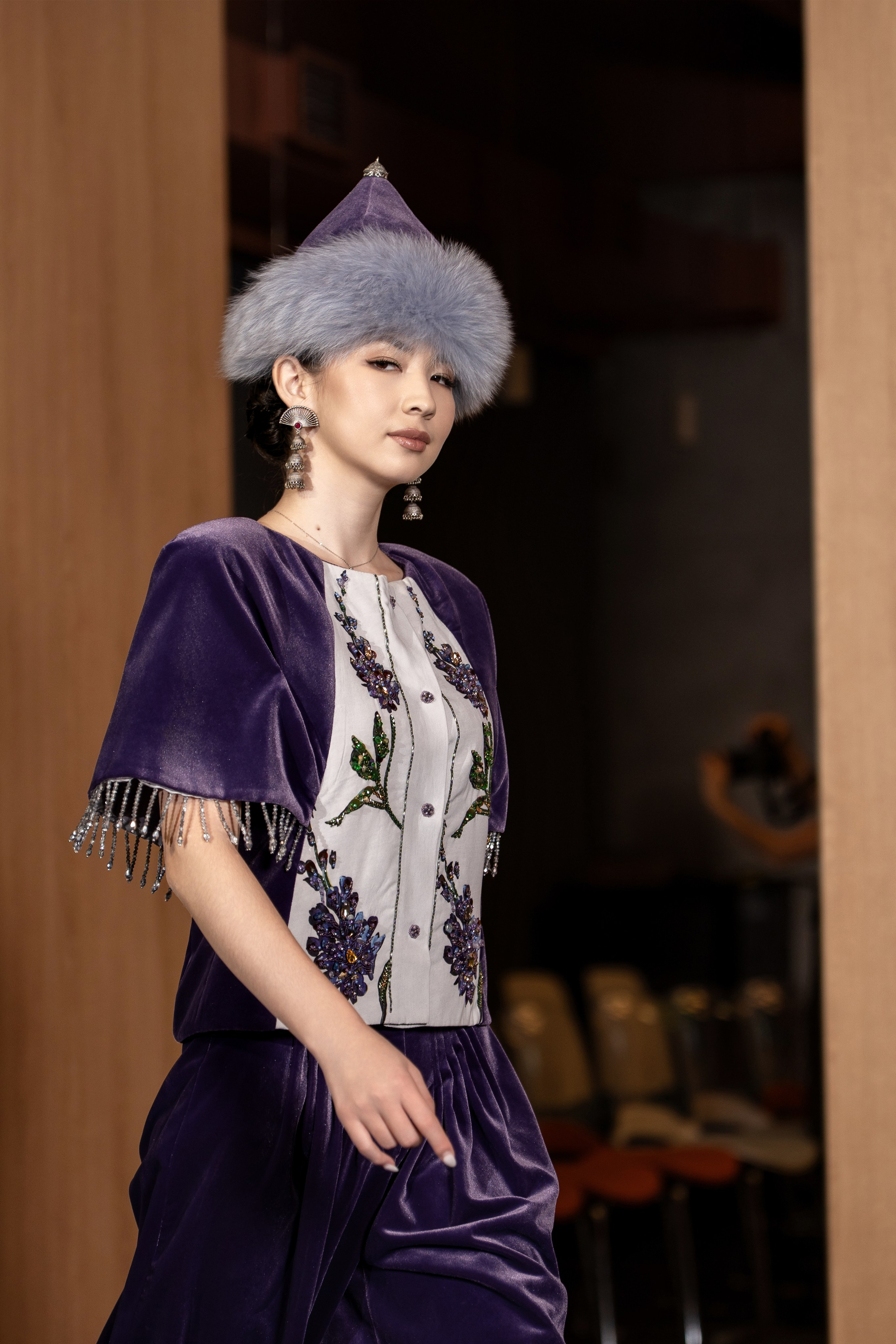 Brand Gulnur Atelier. Сайт Алматинского НЮ АРТ, будуар и фэшн фотографа Дениса Карпенко