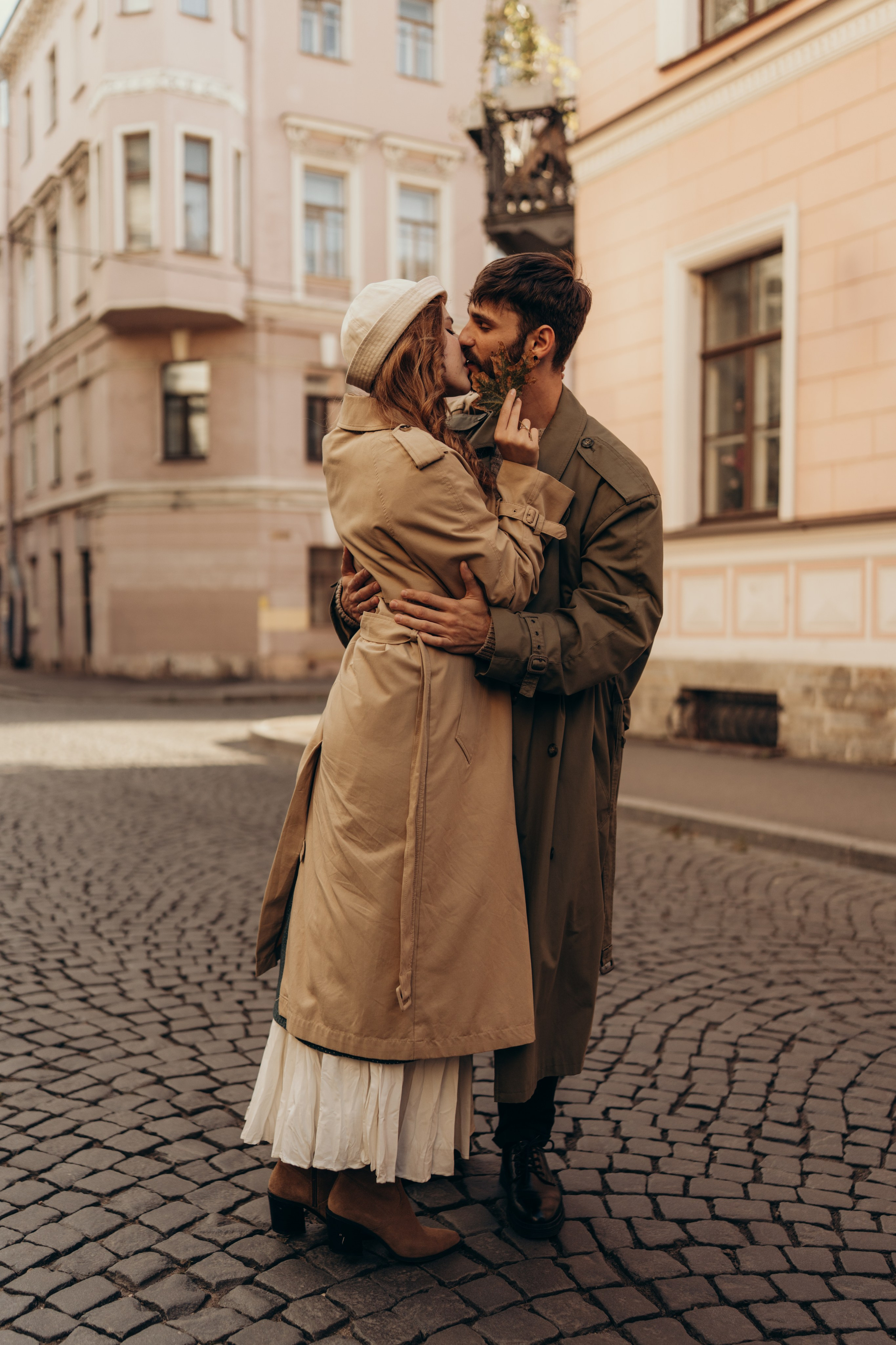 Евгений и Марина. Hmliber — фотограф и контент-креатор из Петербурга