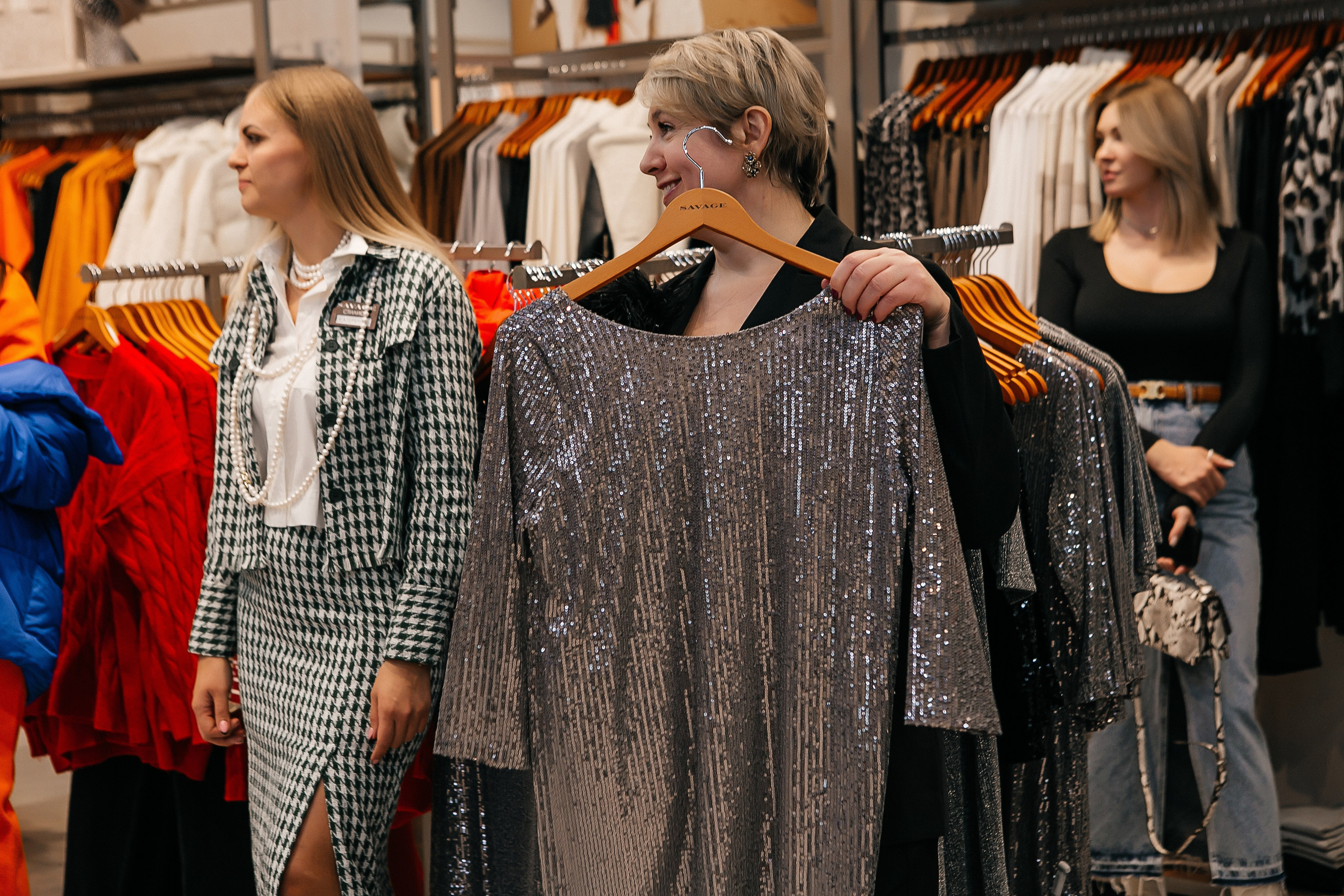 Открытие магазина SAVAGE. Контент фотограф, съемка для маркетплейсов, фуд съемка и репортажи в Новосибирске Ралия Галеева