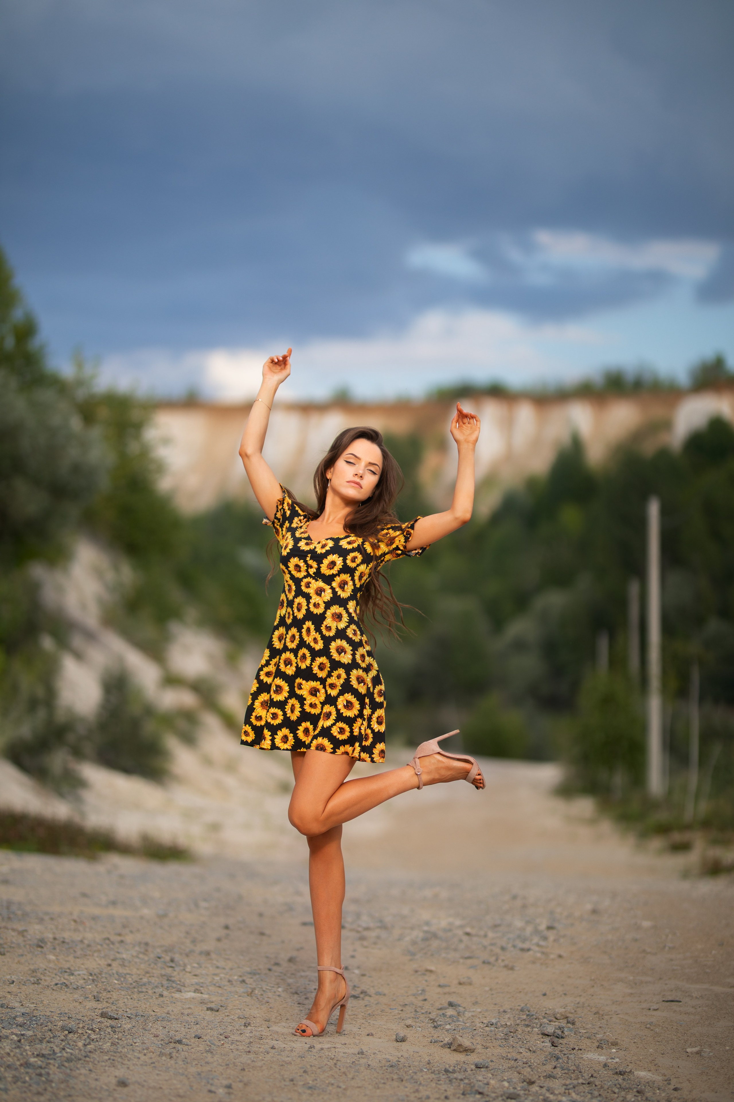 Летняя съемка с Екатериной на природе в парке Белый Колодец в формате для «себя»