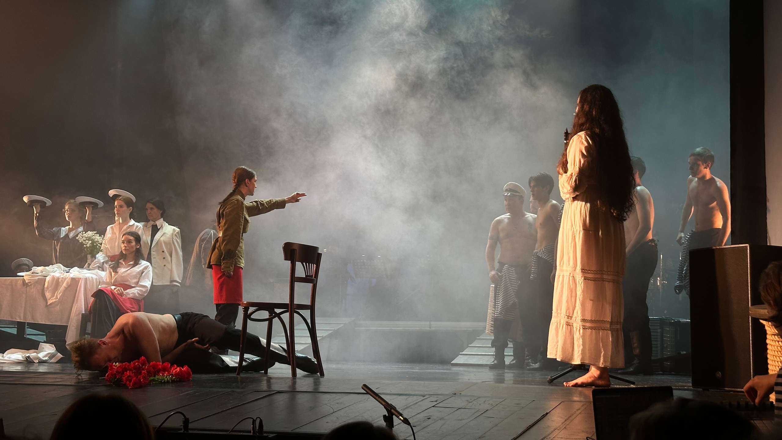 Репортажная фотосъемка во Владивостоке. Портретный, свадебный, репортажный фотограф во Владивостоке Юлиана Джули Фокс