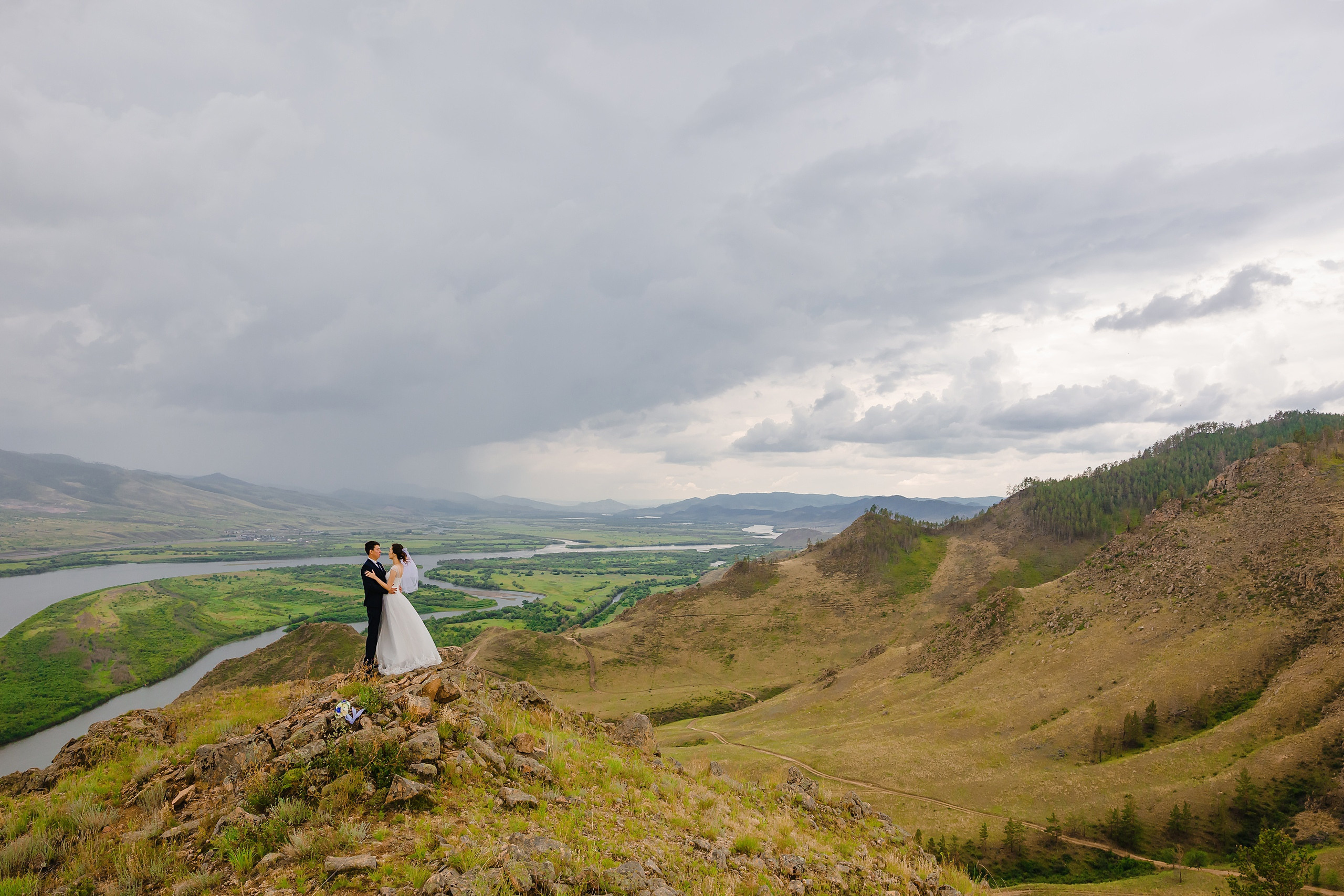 Локации в пригороде Улан-Удэ. Фотограф и видеограф в Улан-Удэ: Аюна Габагуева и Артём Шаханов