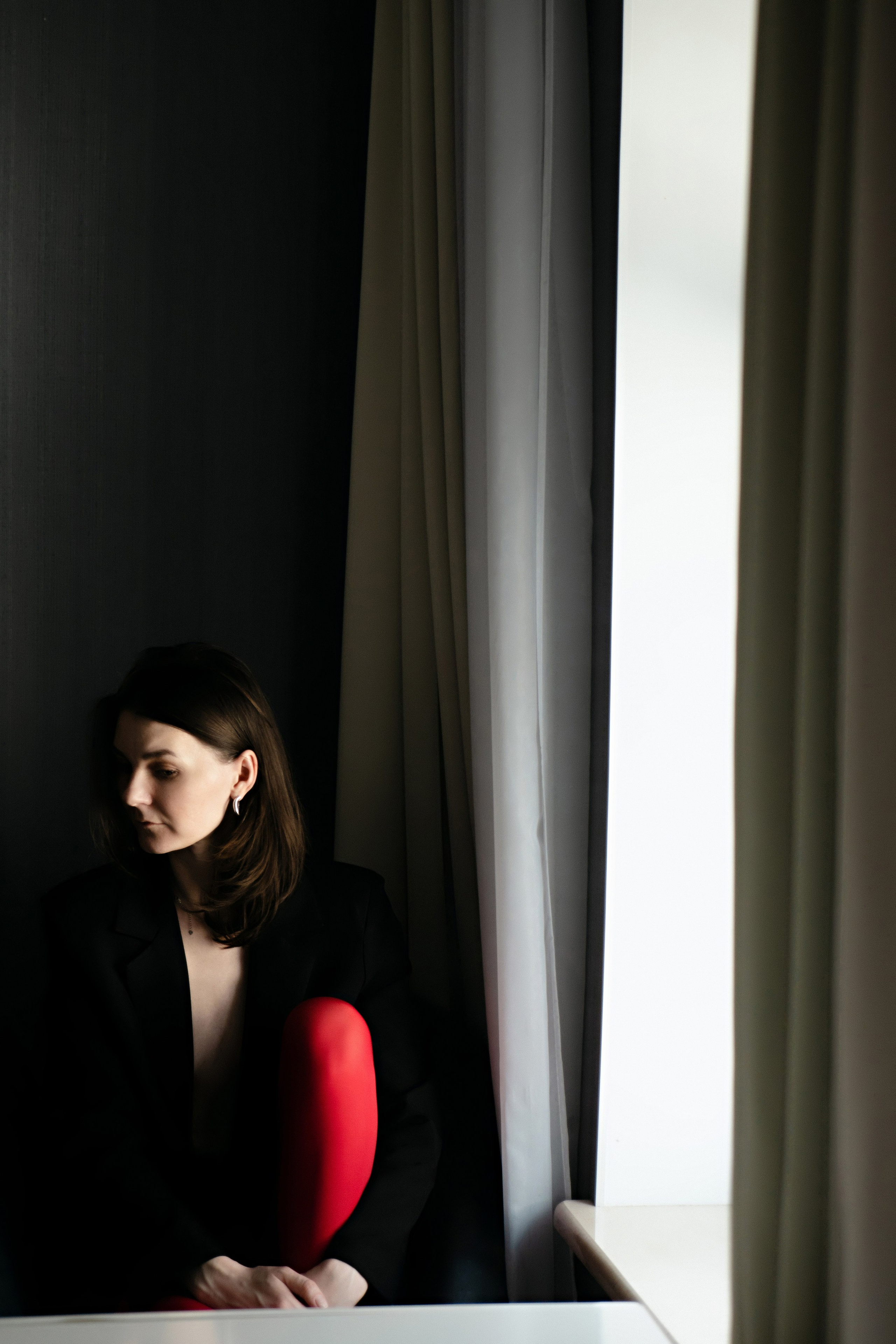 Портретная женская фотосъёмка в студии. Арт-фотограф. Фотосъемка, авторские принты для интерьера