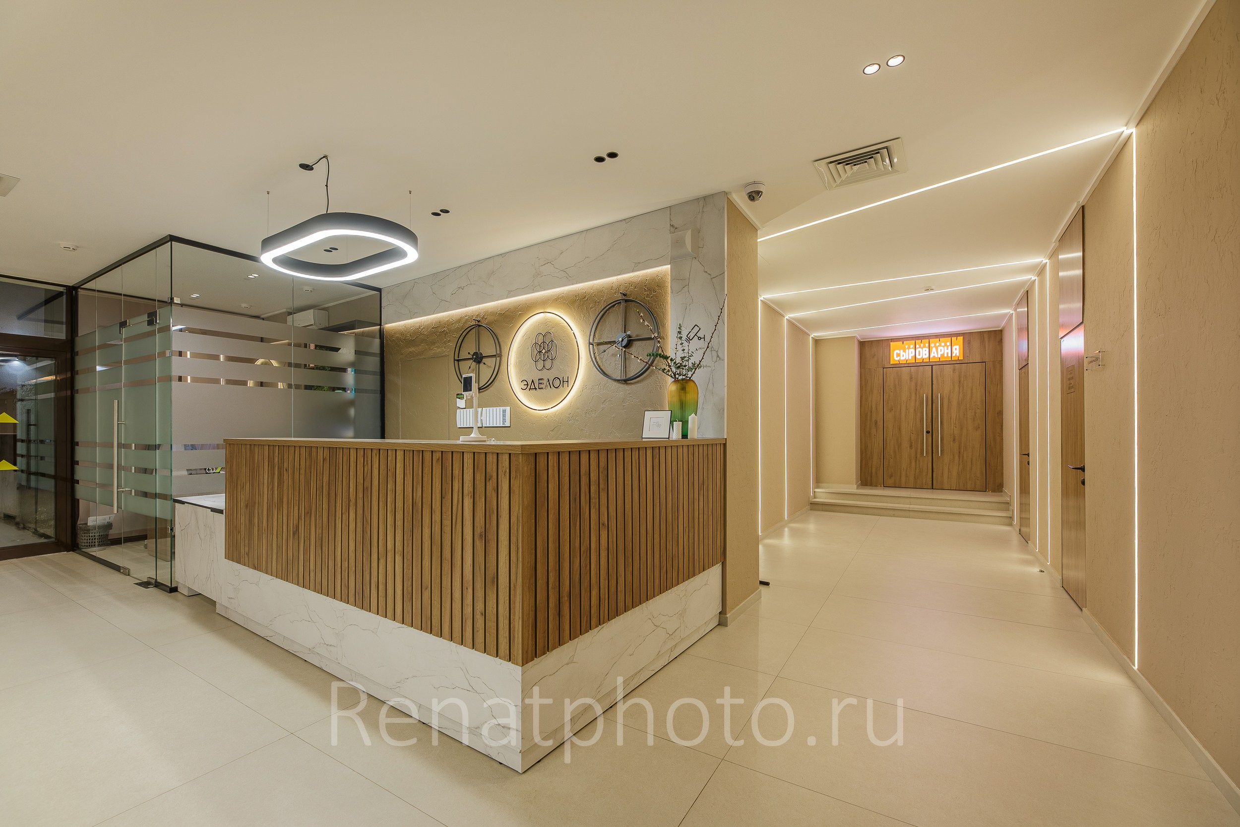 Интерьерная фотосъёмка отелей в г. Анапа. Профессиональная фотосъёмка интерьеров, предметная фотосессия еды для меню г. Анапа