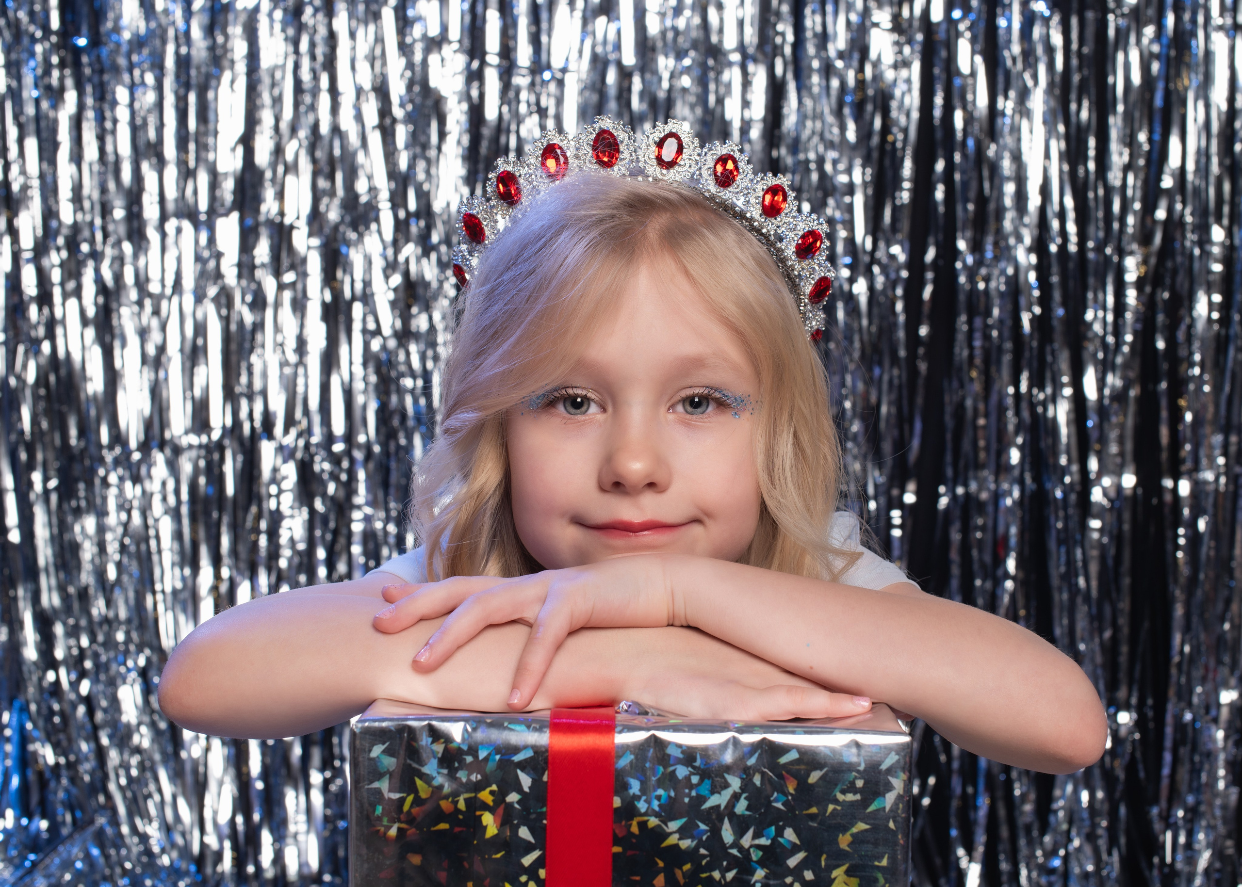 Детская школа моделей Happy Kids г. Новокузнецк. «Серебро». Детский фотограф в Новокузнецке Николай Чекалин