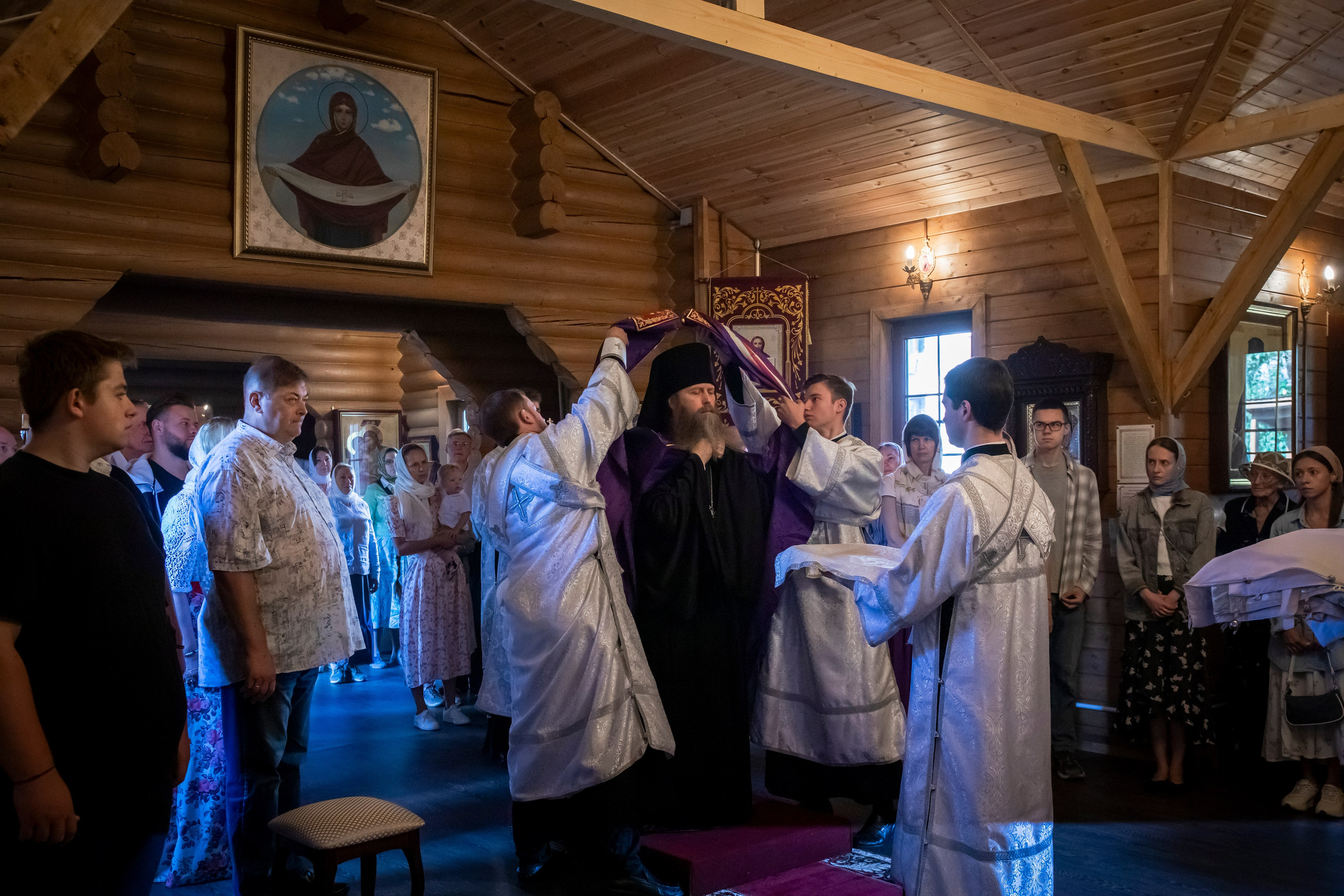 Епископ Силуан Павло-Посадский служба в храме св.Николая 25.08.2024. Арт- фотограф Москва