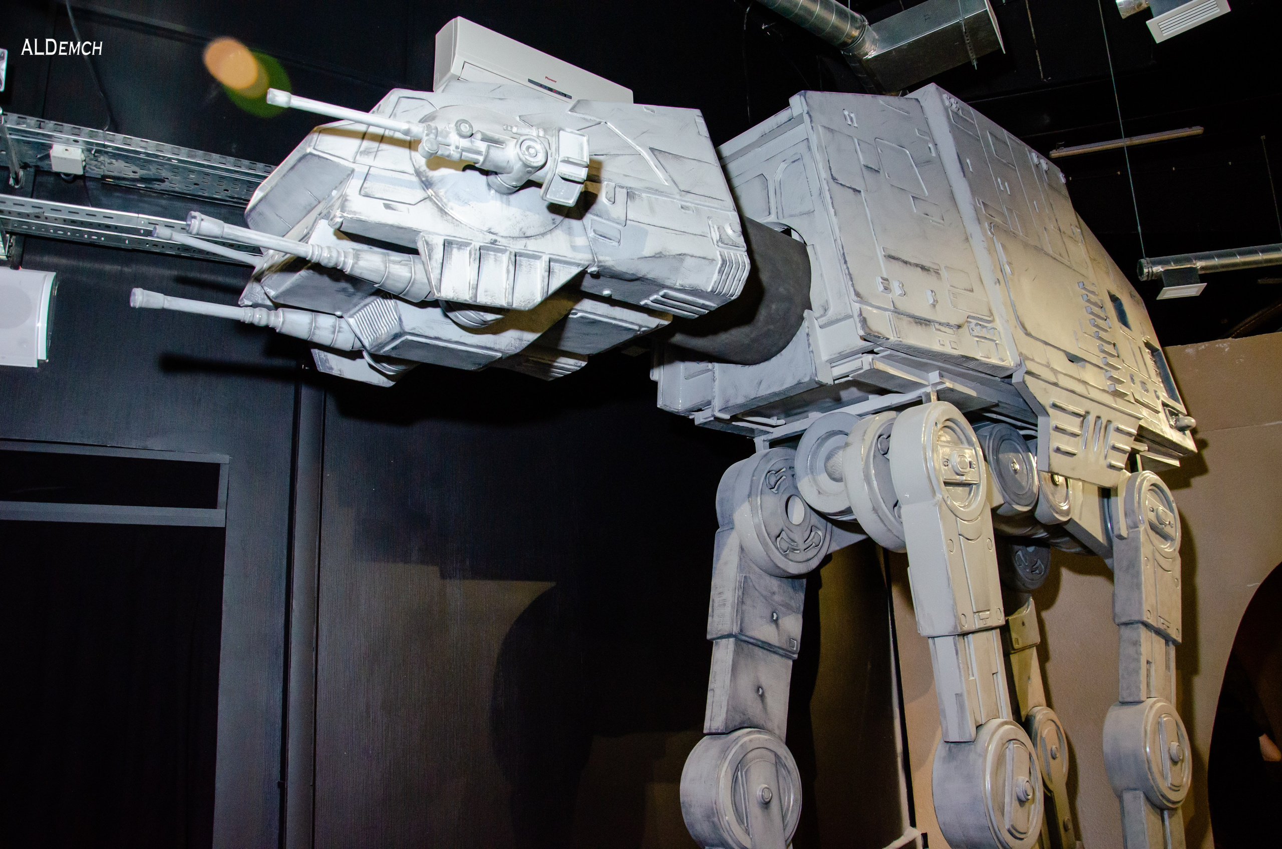 Фотосессия на ВДНХ косплей выставки по звёздным войнам