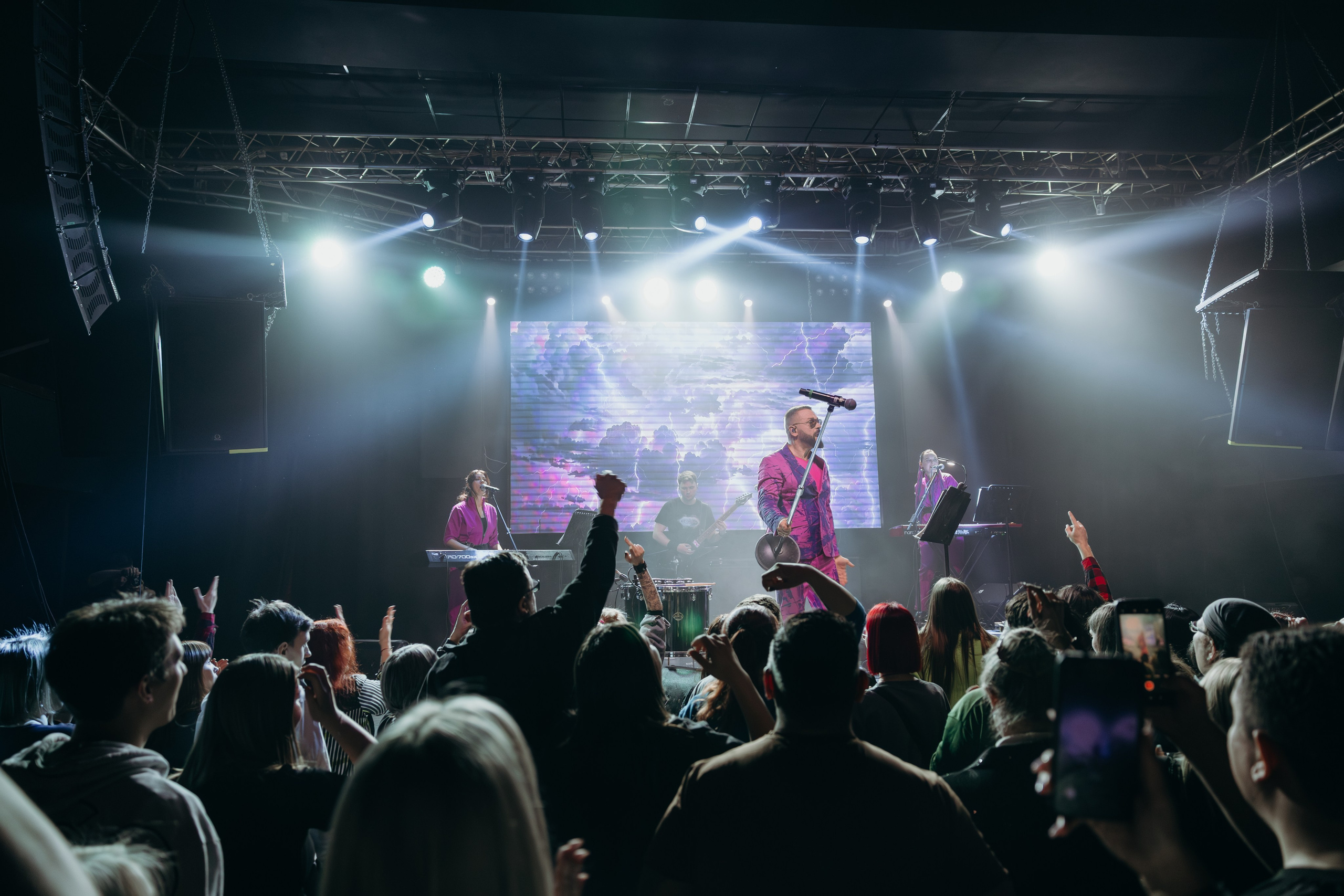 Концерт — Dero Goi. Свадебный фотограф в Иркутске Бобылев Никита