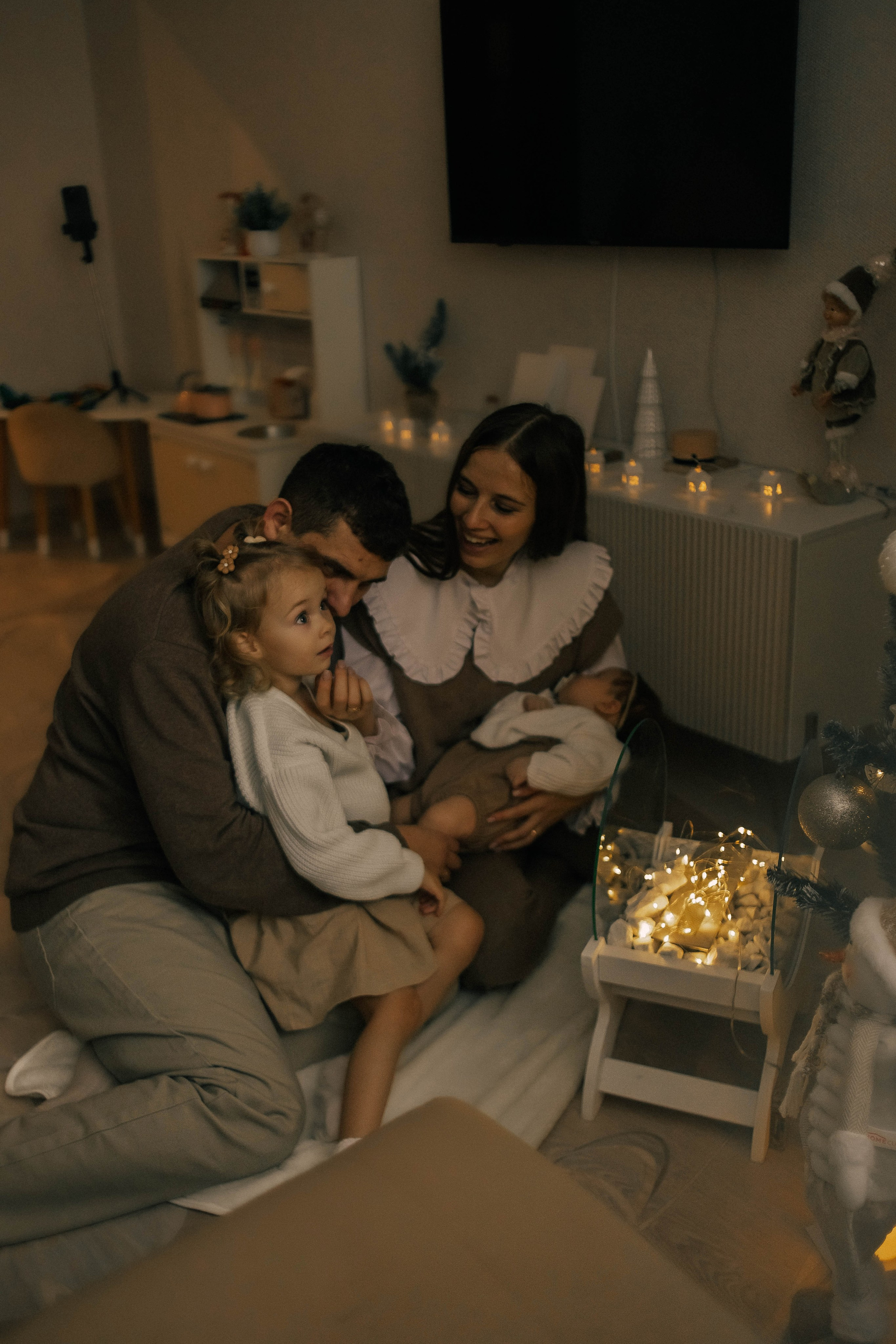 Анастасия, Андрей, Ариша и Анюта. Главная