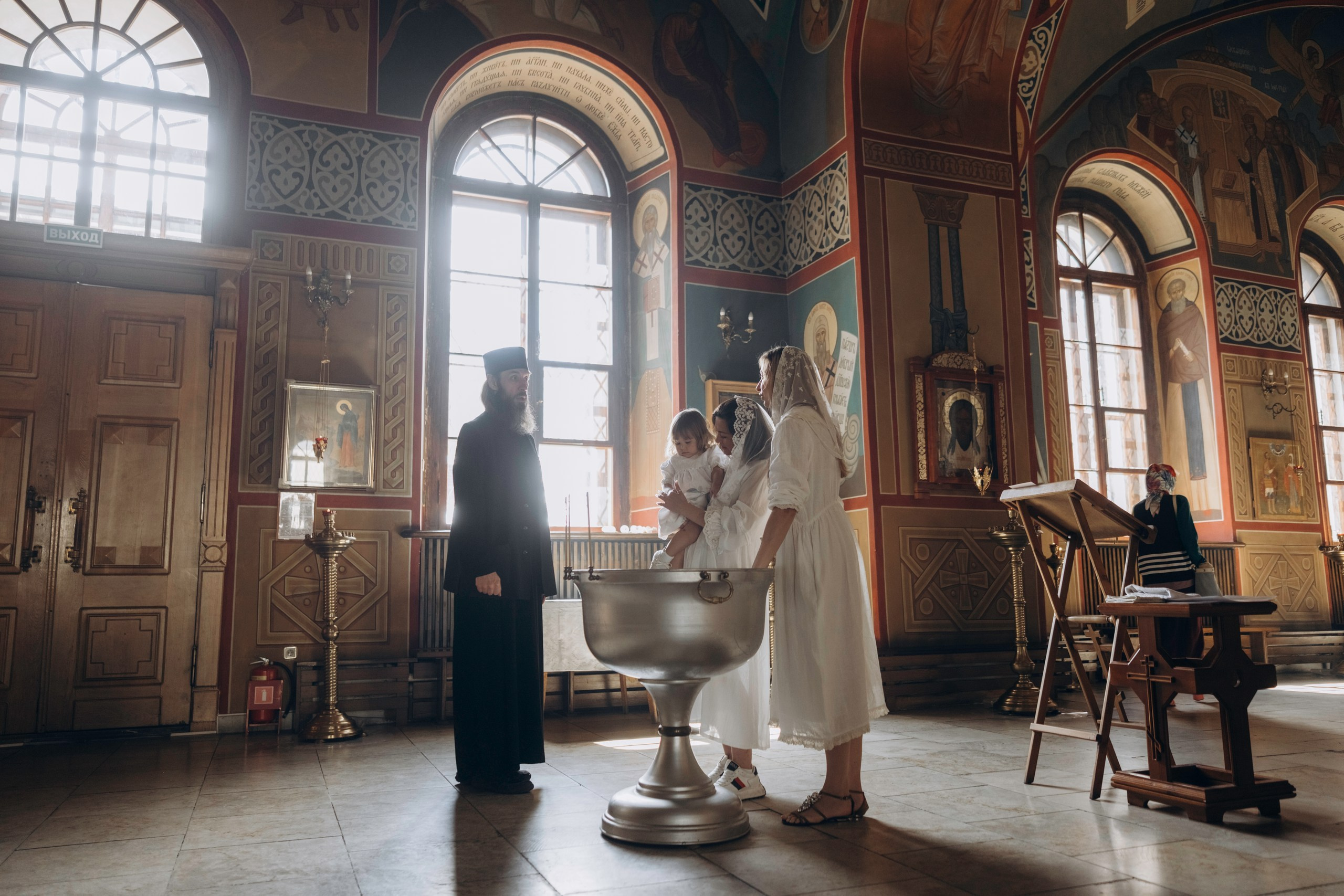 Крещение в храме Николая Чудотворца. Фотограф Светлана Мерзлякова