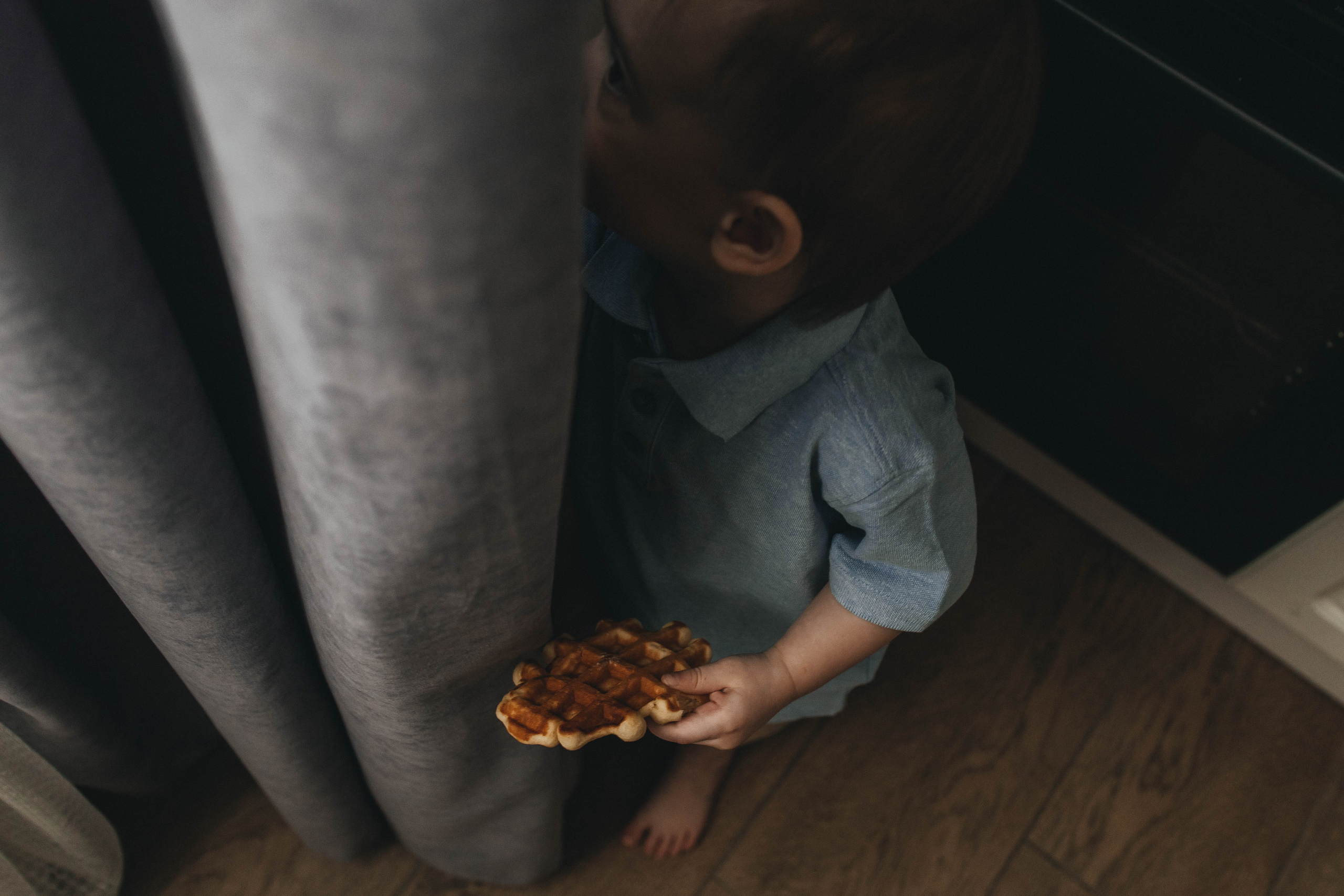 Домашняя съемка в своем доме для большой семьи Вадима, Ларисы, Полины, Элисии и Эрнеста. Семейный фотограф в Москве, Щелково, Фрязино _ Виктория Степанова