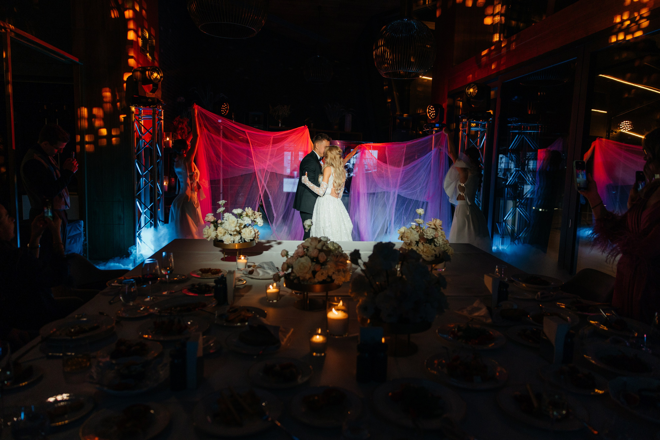 Юлия и Андрей | Свадебный день на 9 человек. Свадебный фотограф Минск РБ