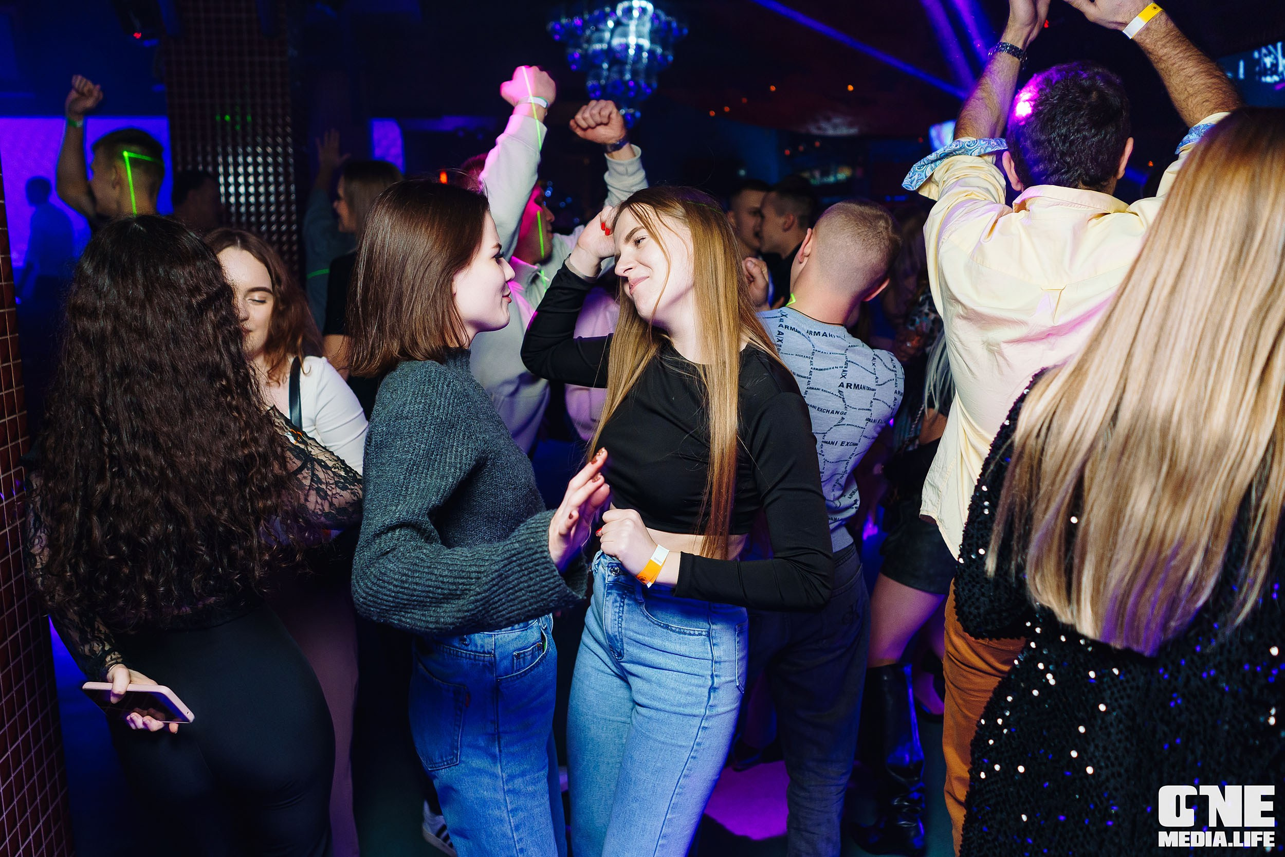 Фоторепортаж из РК Планета. One Media Life: фоторепортажи, фотоотчеты с мероприятий и заведений