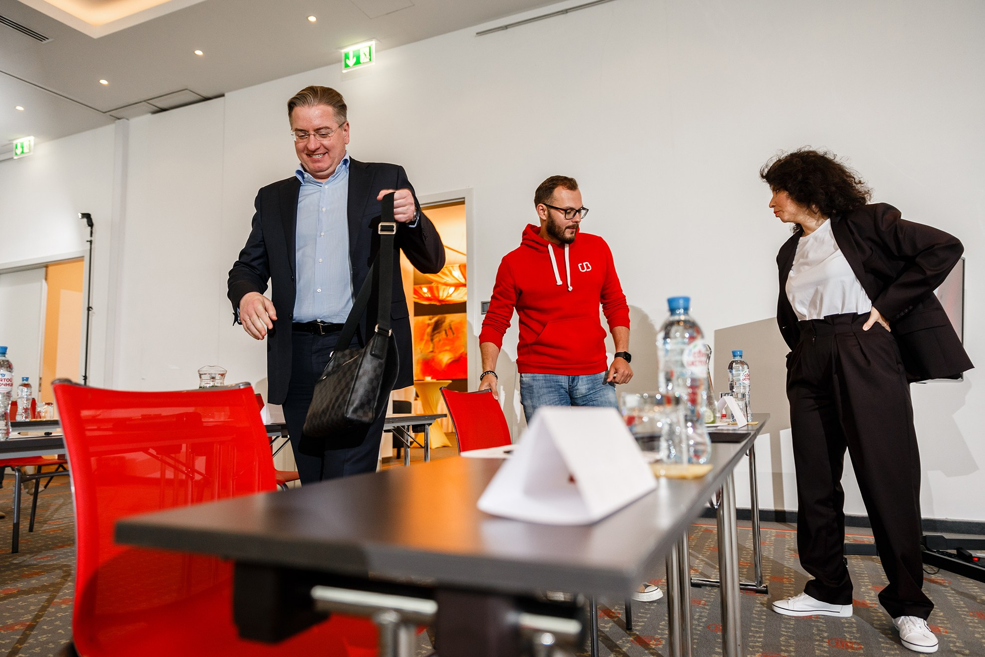 Репортаж ДемоДей Банка Убрир. Константин Солодянкин — свадебный и репортажный фотограф в Екатеринбурге и Верхней Пышме