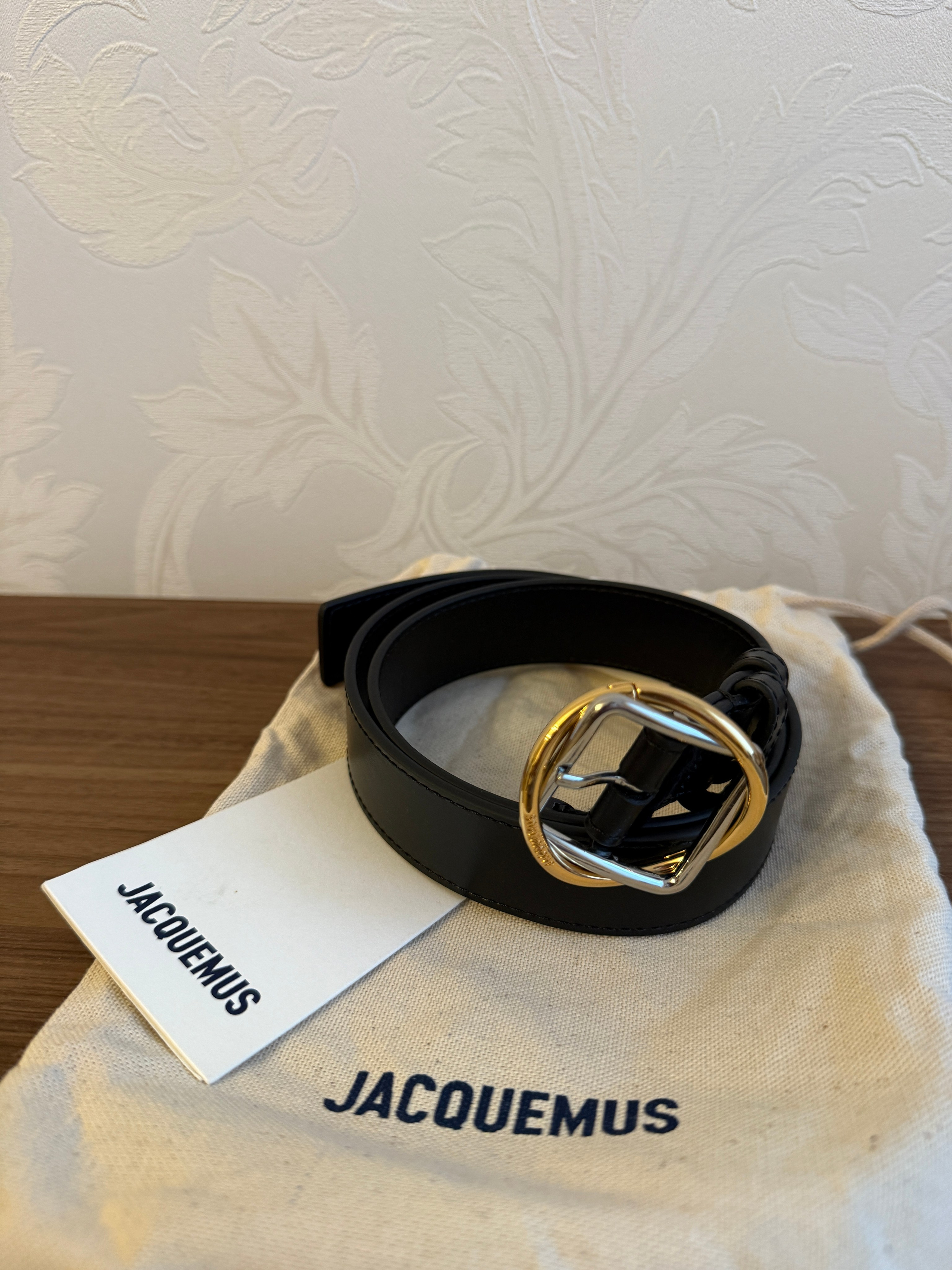 Аксессуары и украшения. Ваш байер во Франции