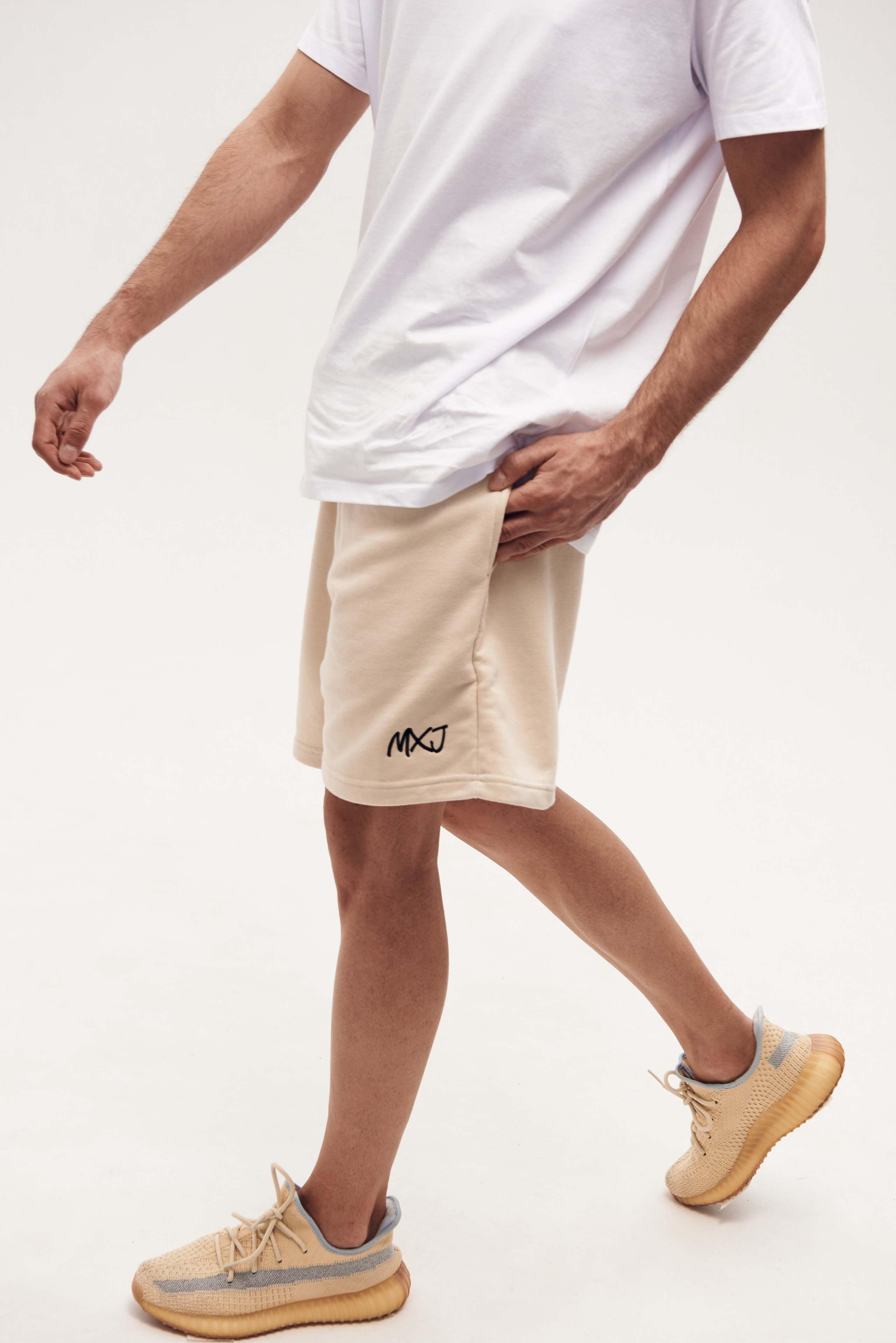 Съёмка одежды для маркетплейсов. Фотограф в Нижнем Новгороде Юлия Рачинская