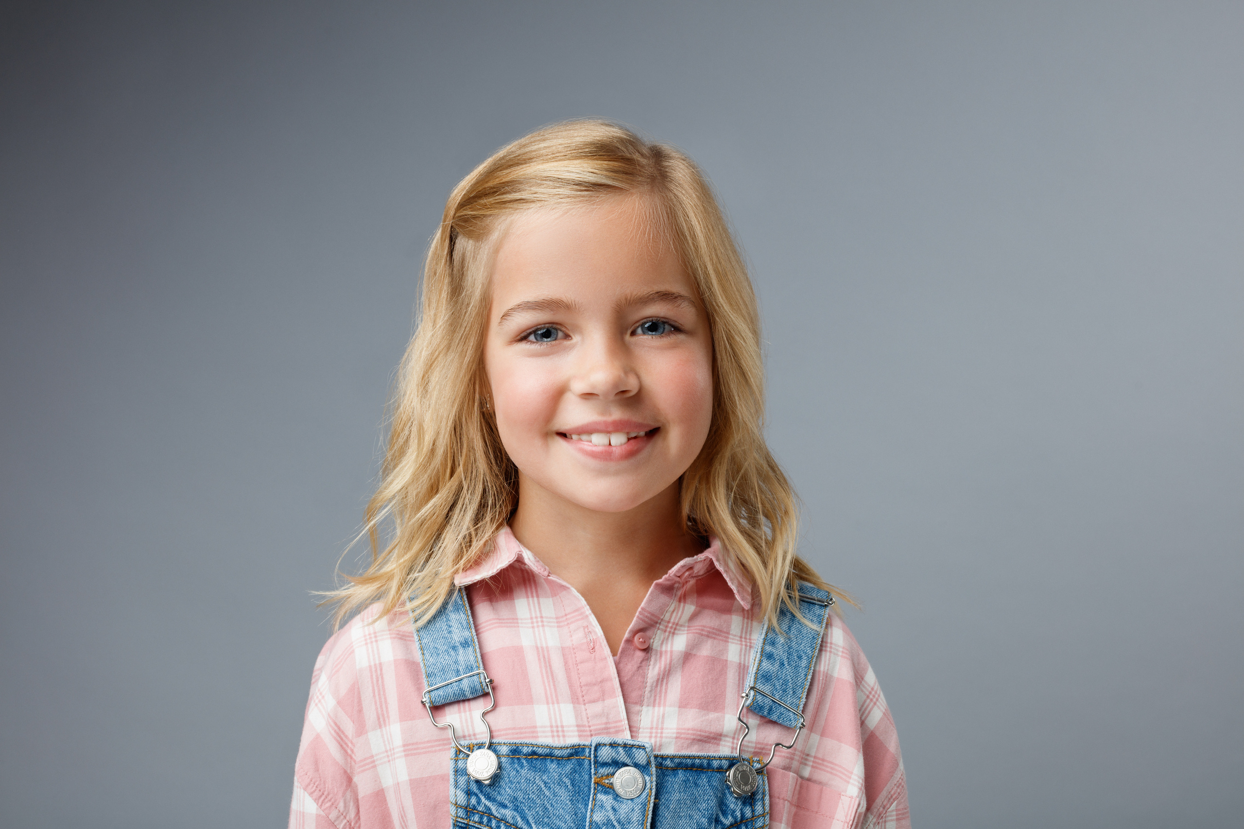 People. Рекламный ретушер в Москве Панченко Артем