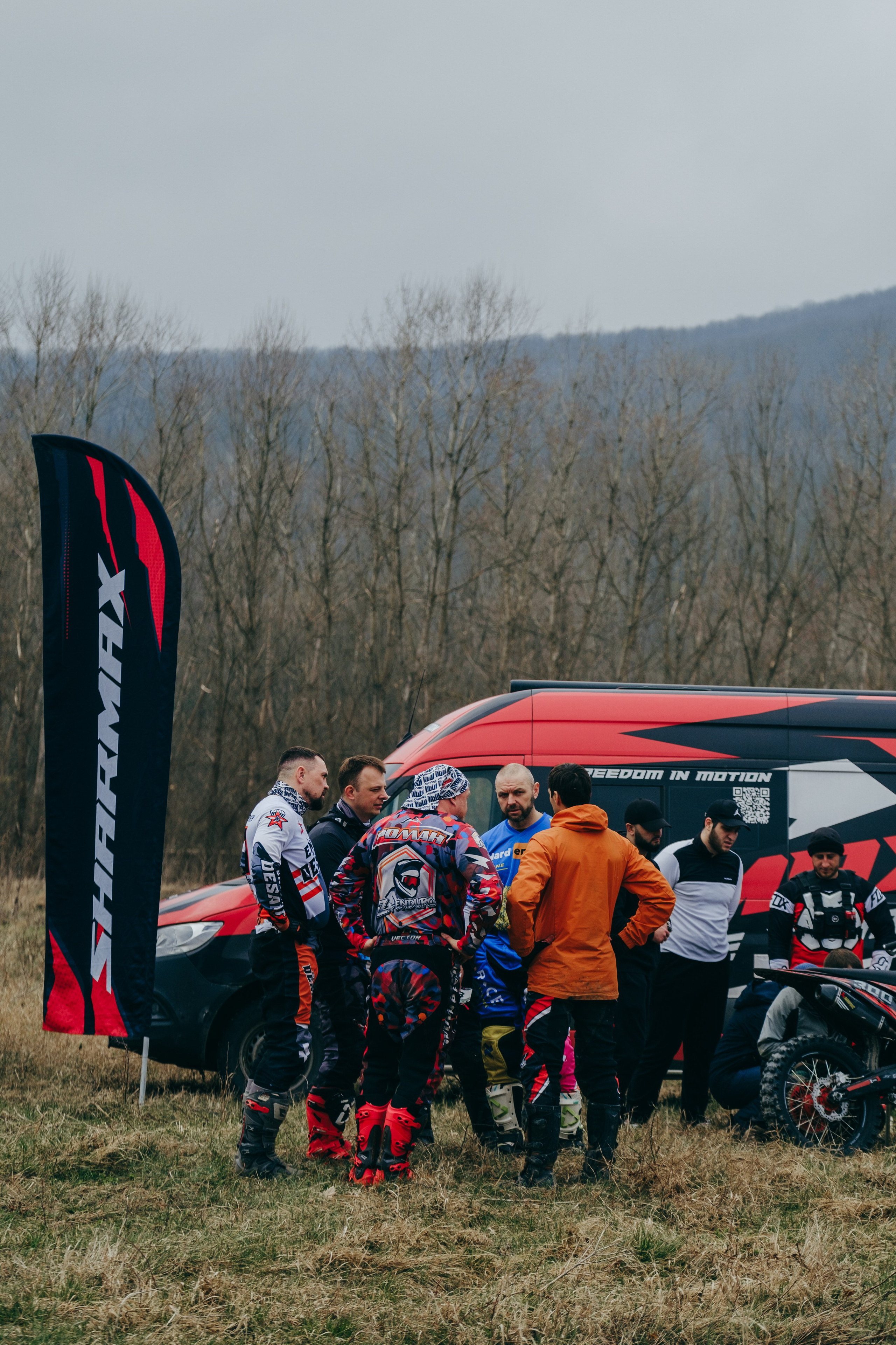 Эндуро Фест от Shamax Motors (Краснодар). Свадебный фотограф Денис Ожигин в Краснодаре и крае. Эмоциональная и стильная съемка вашего дня