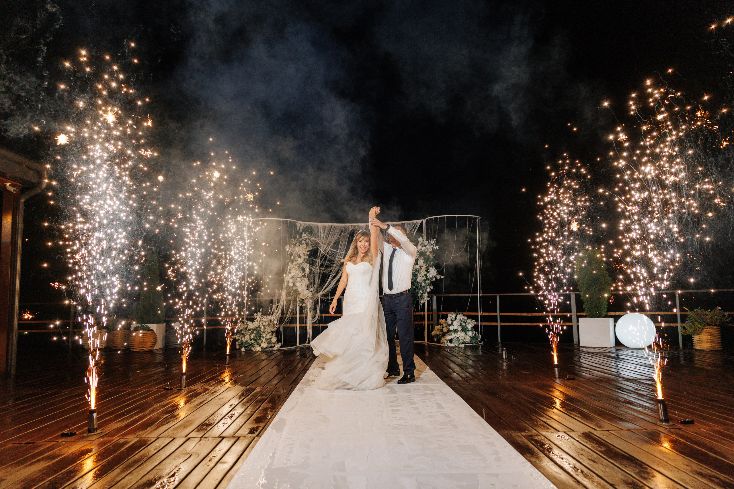 СВАДЕБНЫЕ ЭФФЕКТЫ «ФЕНИКС»