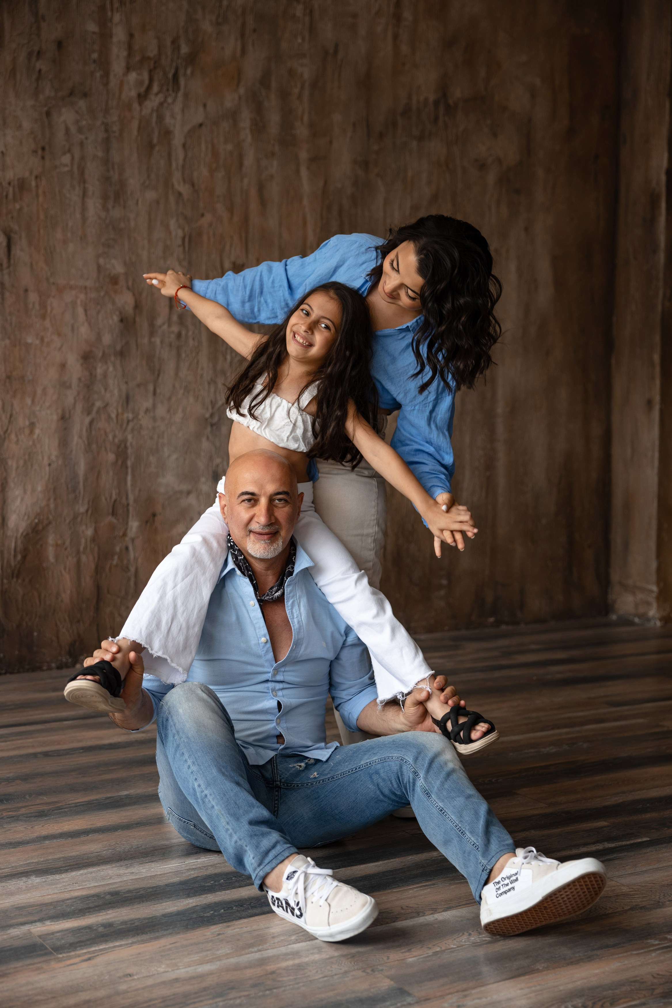 Аня с семьёй. Татьяна Мирзоян