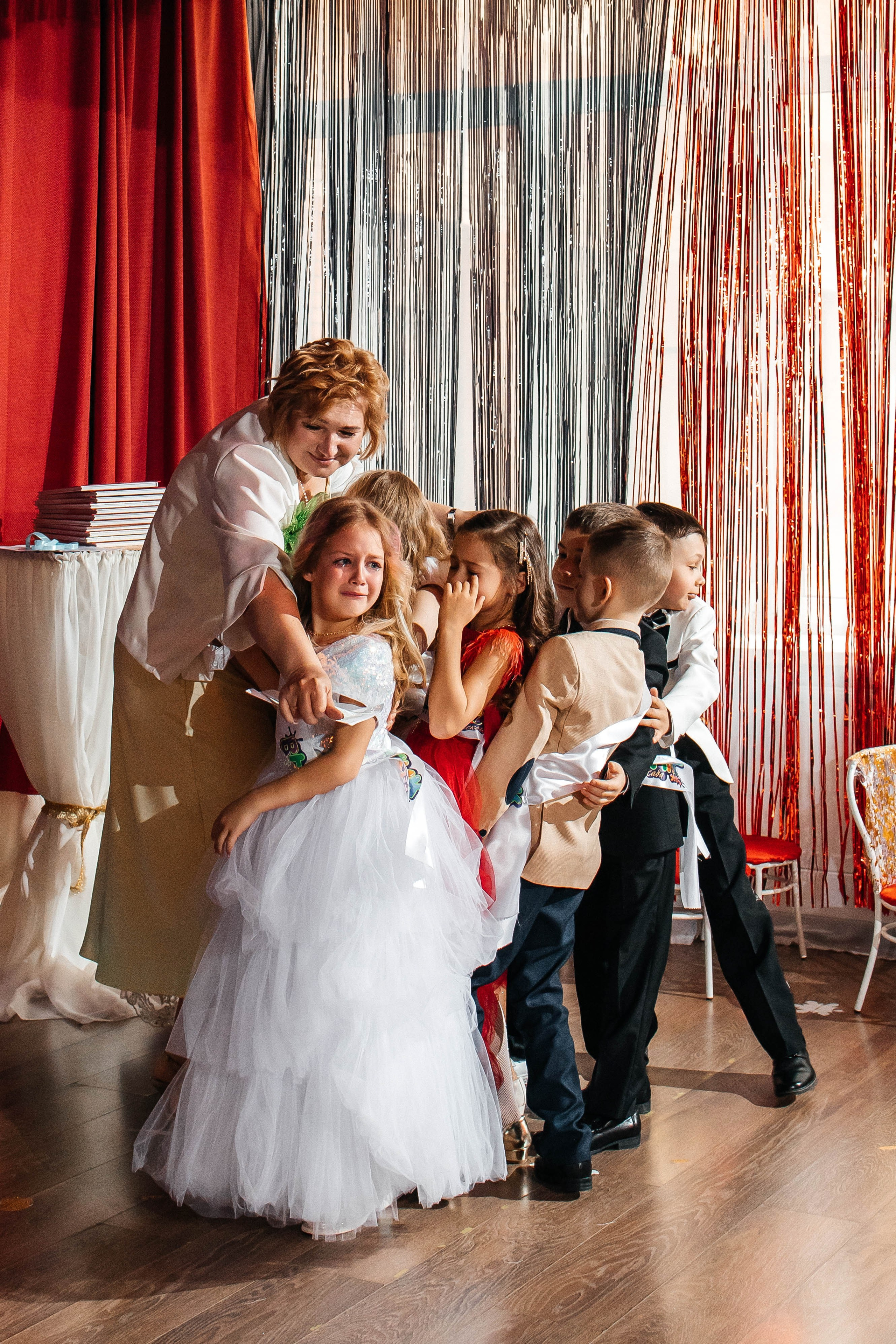 Выпускной в ЛИМПИК. Фотограф в Санкт-Петербурге Виктория Безверхая