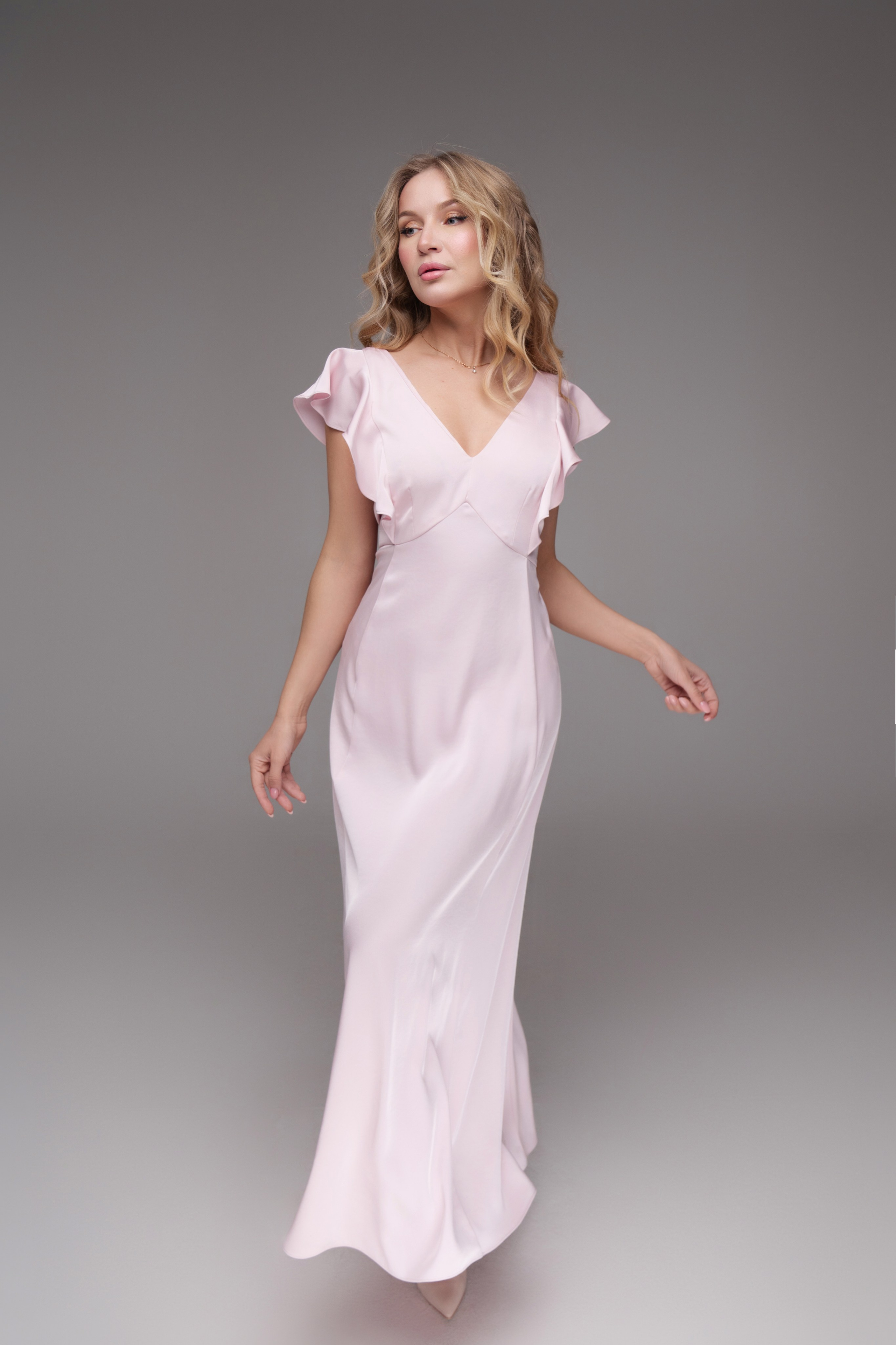 Платья. Оксана Волик фотограф в Архангельске. Аренда фотостудии White Studio