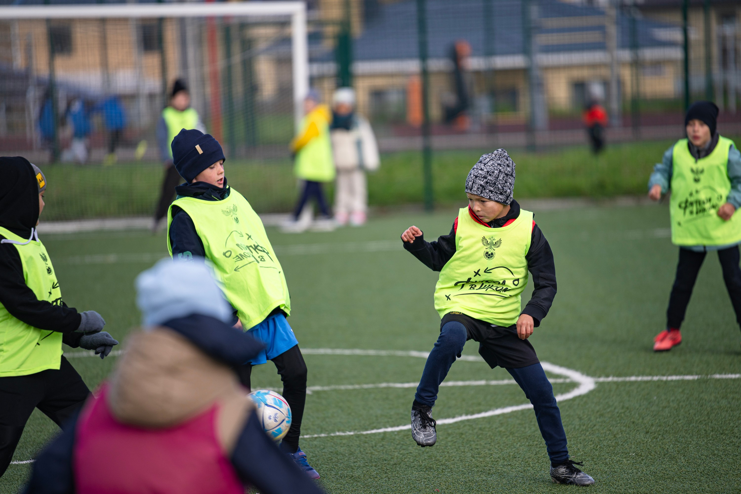 Детский футбол. Республика Татарстан, Высокогорский район, с. Высокая Гора. Свадебный фотограф в Казани, и Зеленодольске Радик Мухаметов