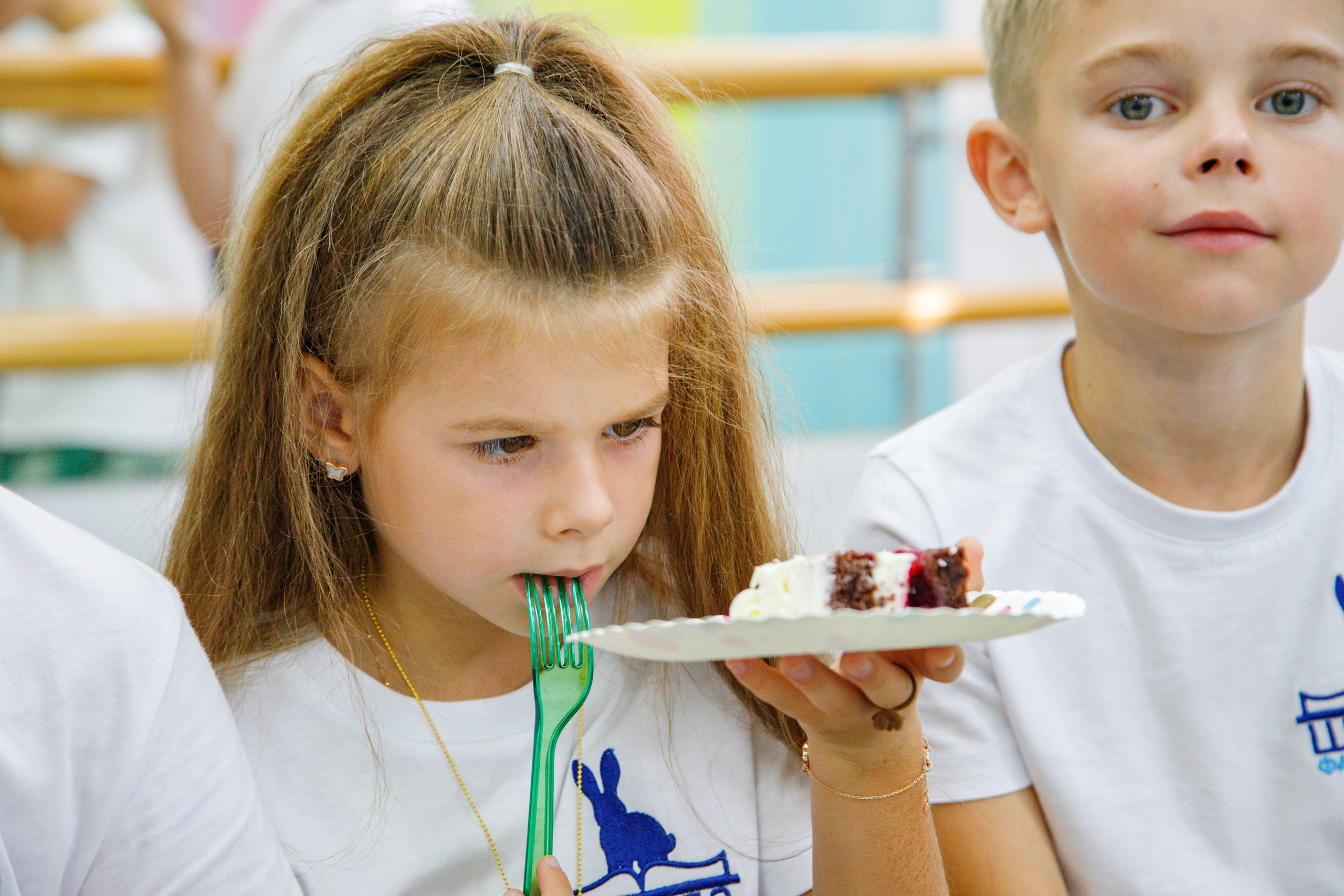 Репортажная съемка праздника знаний в школе. Семейный и школьный фотограф в Москве Анна Ткач