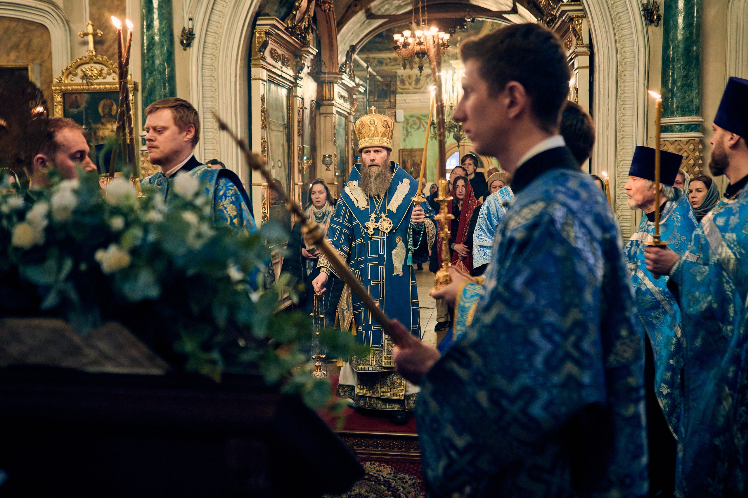 Всенощная на БЛАГОВЕЩЕНИЕ ПРЕСВЯТОЙ БОГОРОДИЦЫ. DMITRY MOISEENKO — фотограф, художник, топ-стилист