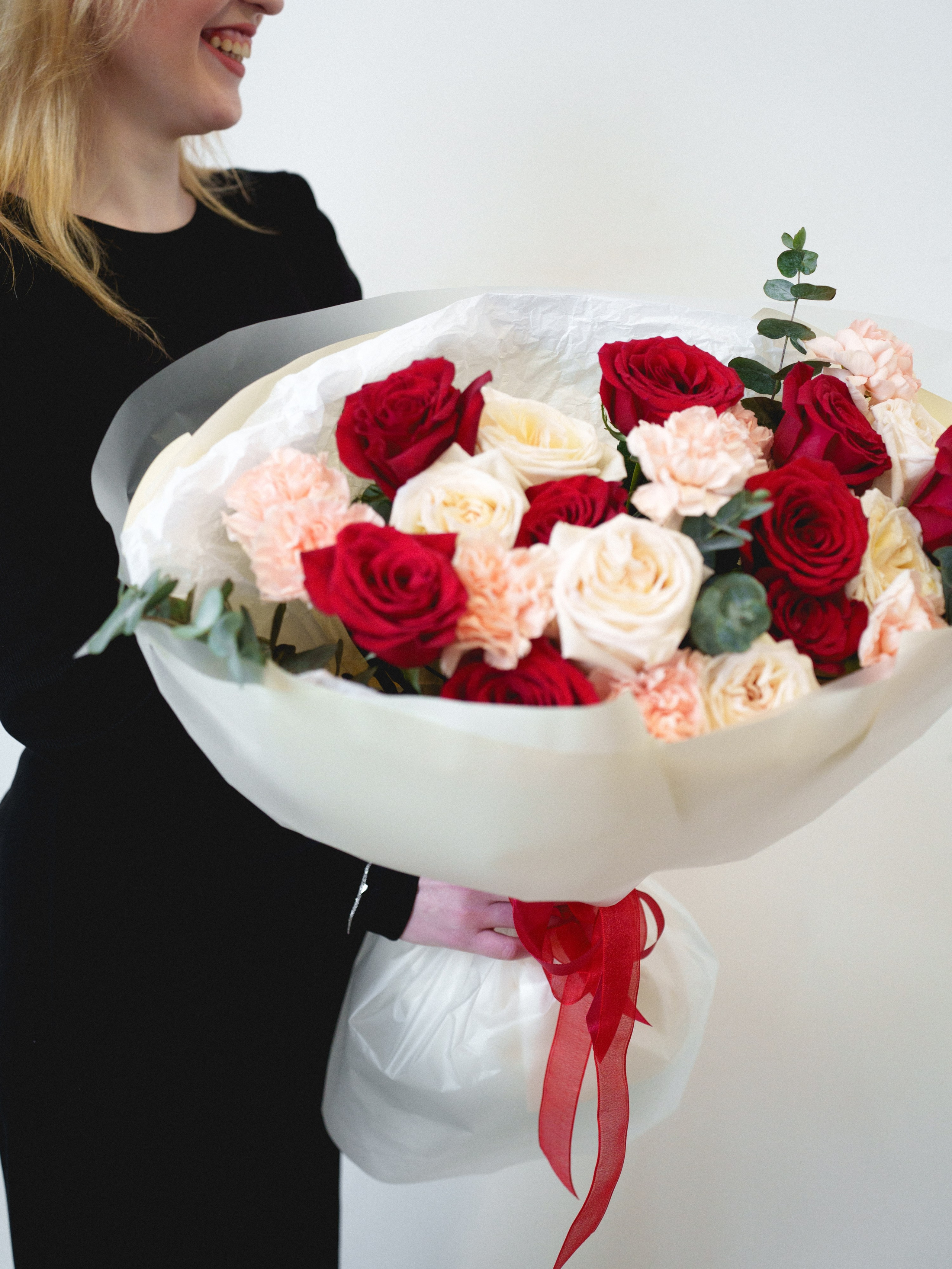 Цветы (контент к 14 февраля). Иван Упоров — фотограф, рилсмейкер чебоксары