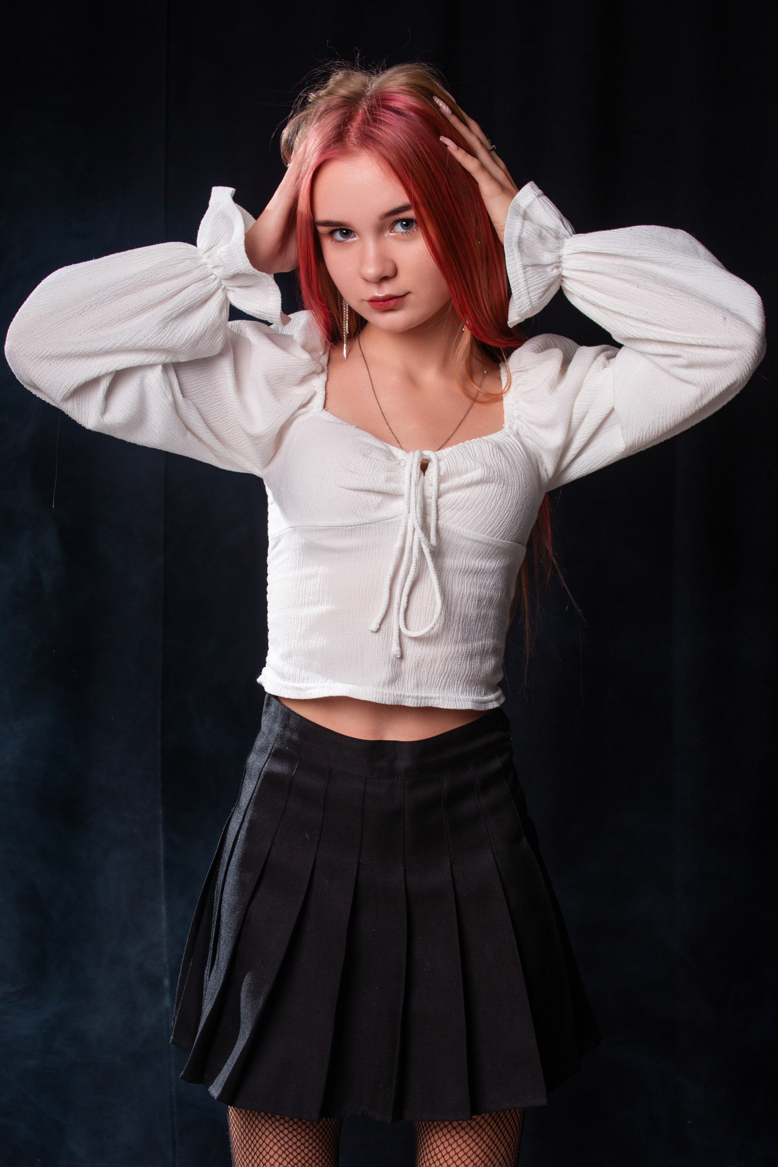 СЪЕМКА ПОРТРЕТОВ НА ЧЕРНОМ ФОНЕ + ДЫМ. ТВОЙ АЛЬБОМ / ТВОИ ПРАВИЛА