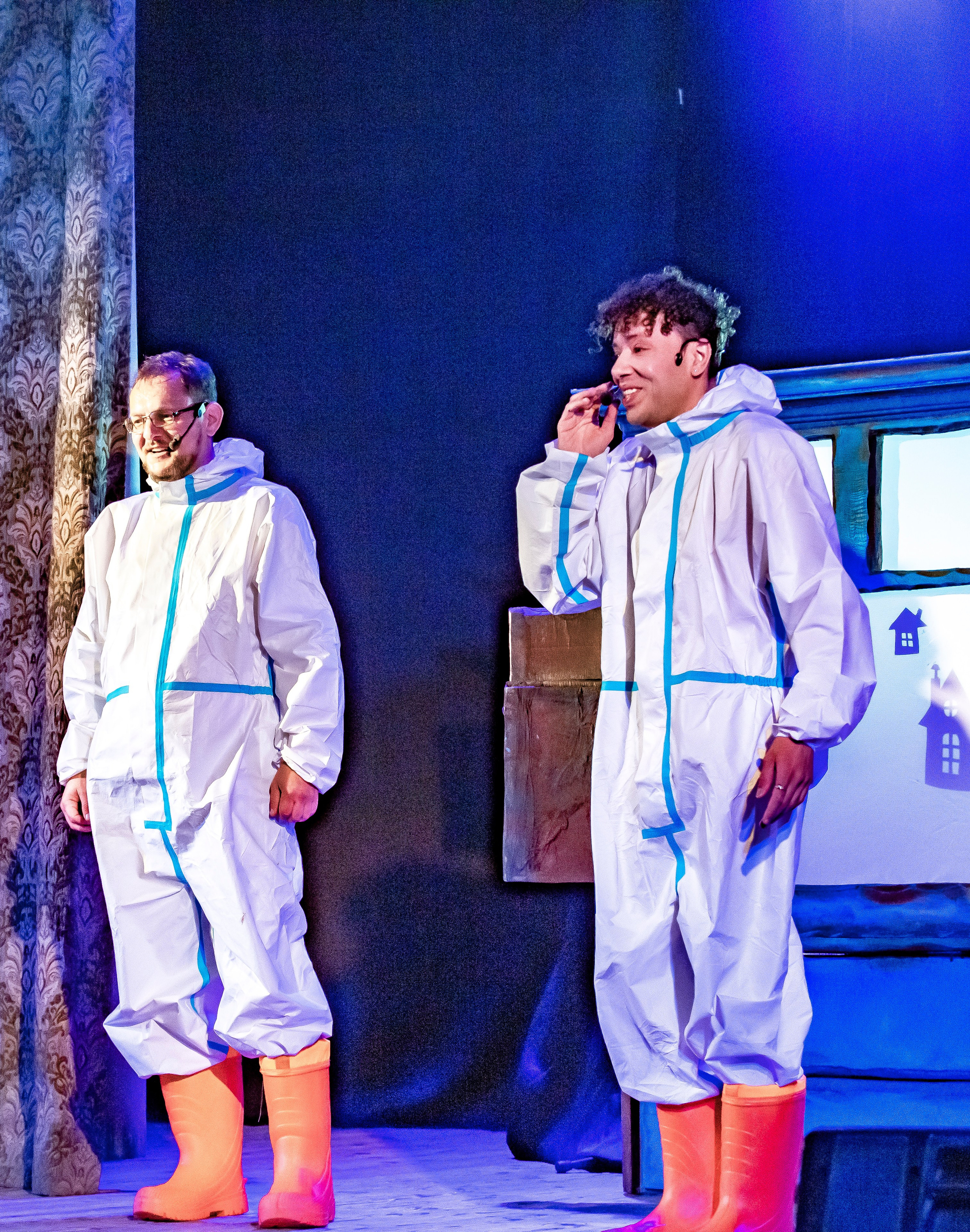 Тараканище спектакль кукольного театра Саквояж — премьера. Фотограф в Сочи Юрий Шептаев