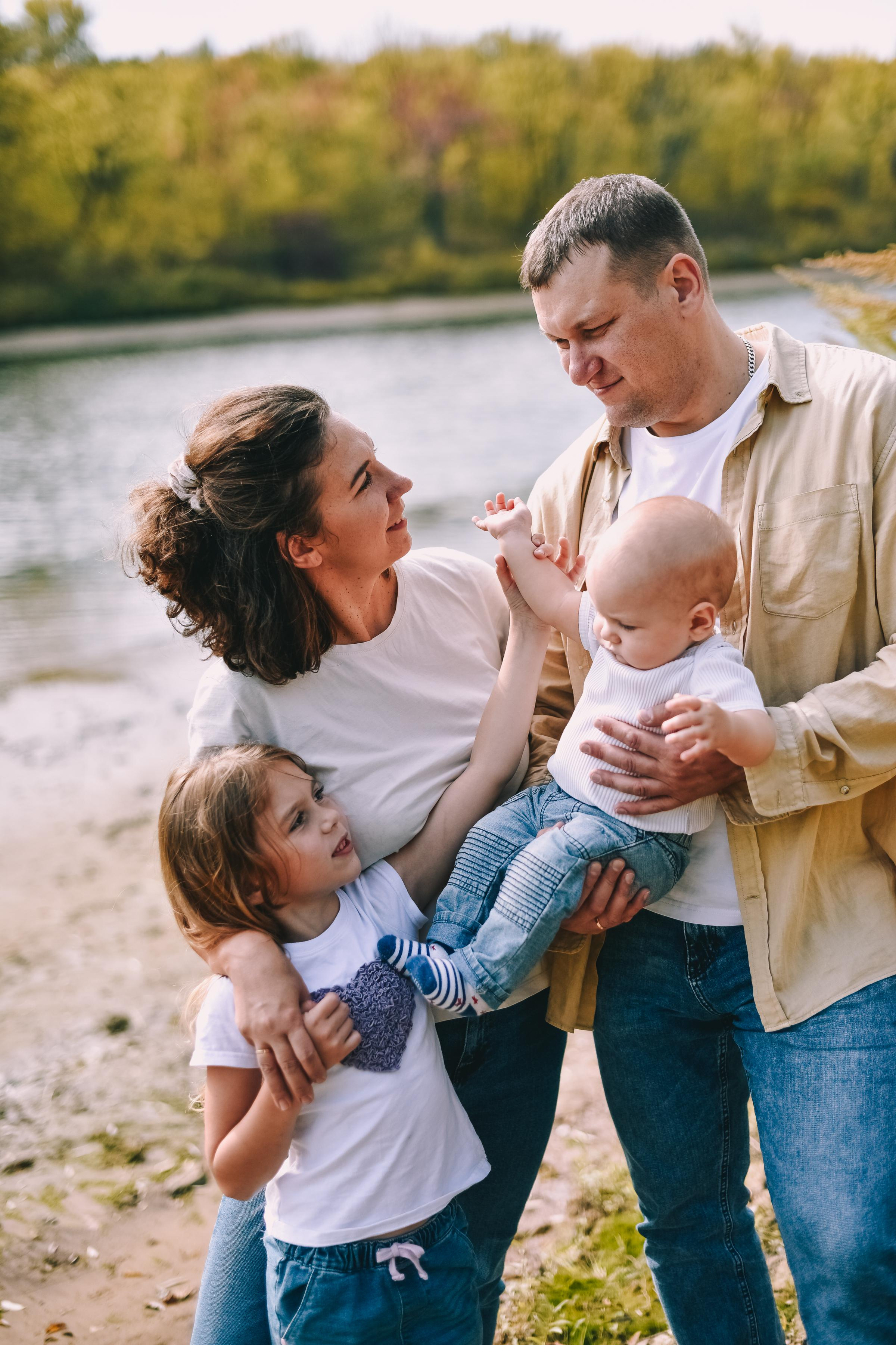 Семья Насти