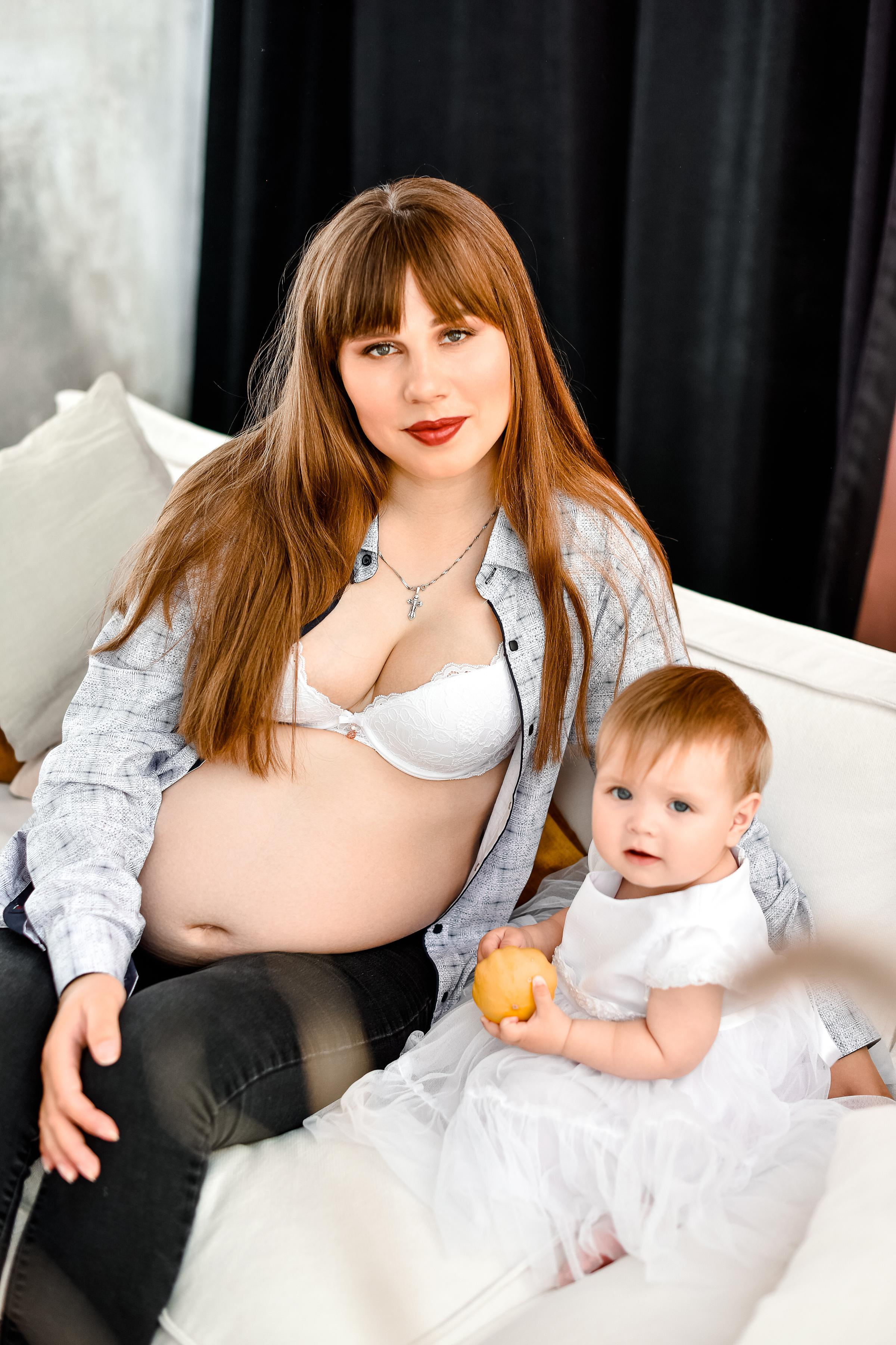 Семья Надежды, Руслана и Коралины