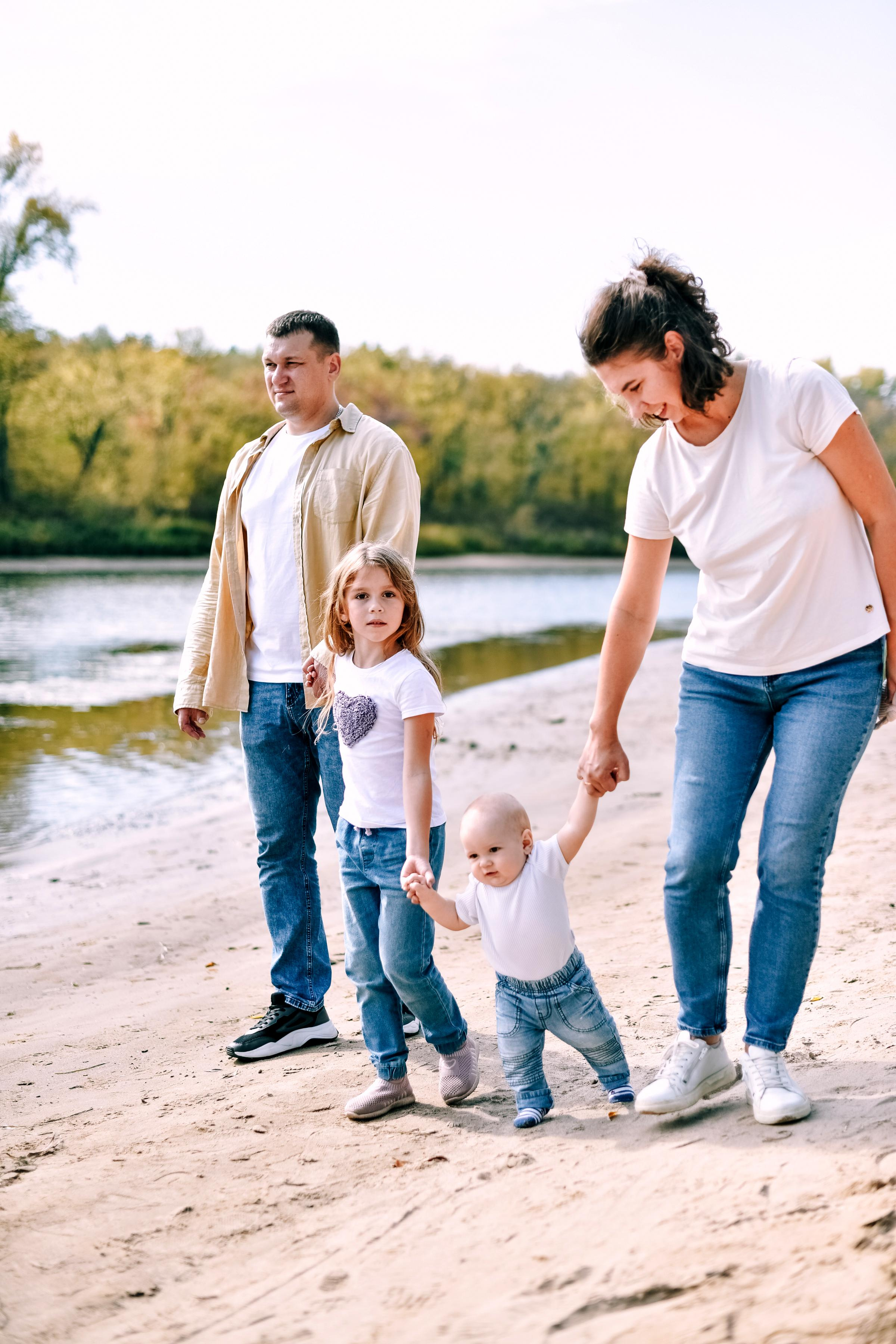 Семья Насти