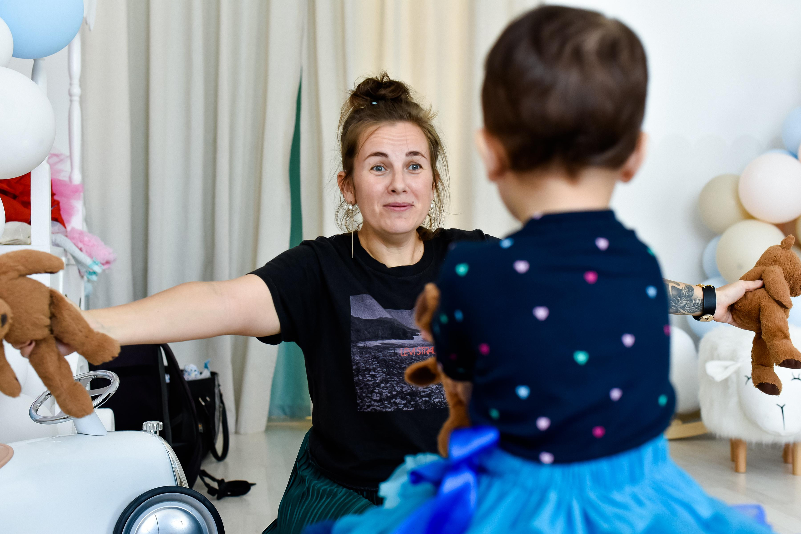 Катюша и Любочка