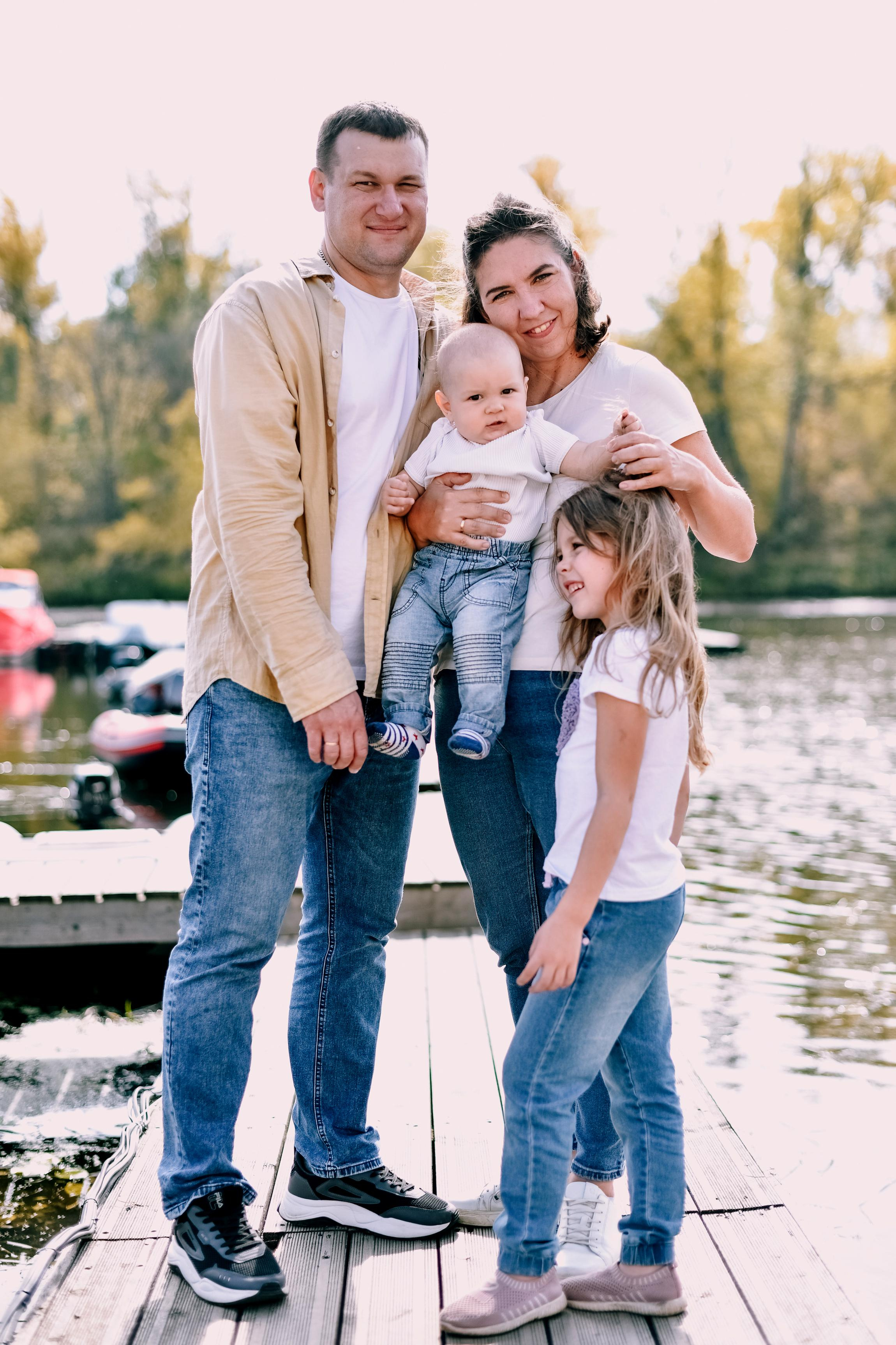 Семья Насти