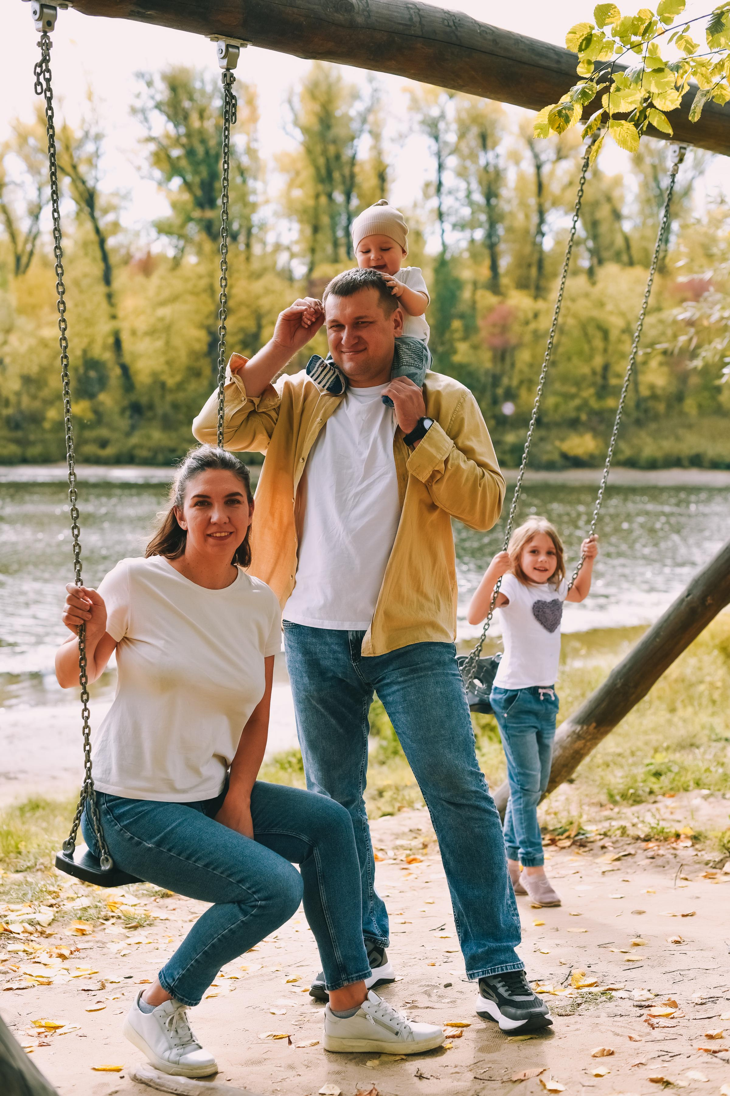 Семья Насти