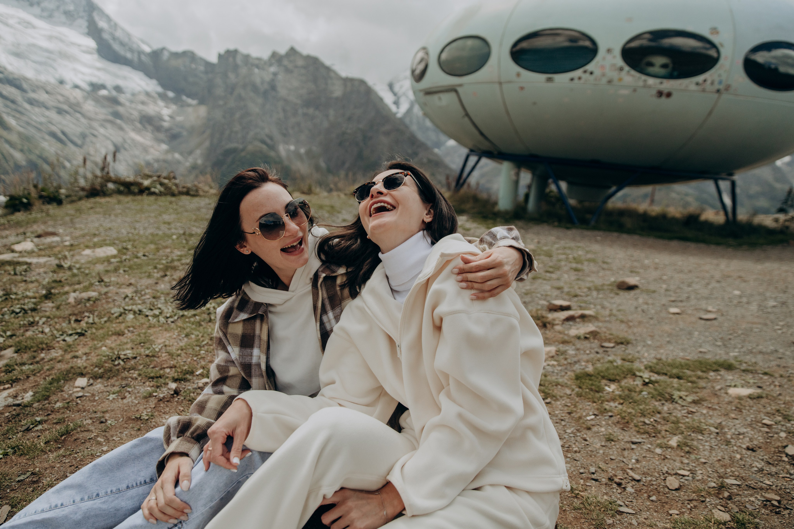 Юля с семьей, Домбай. Портфолио