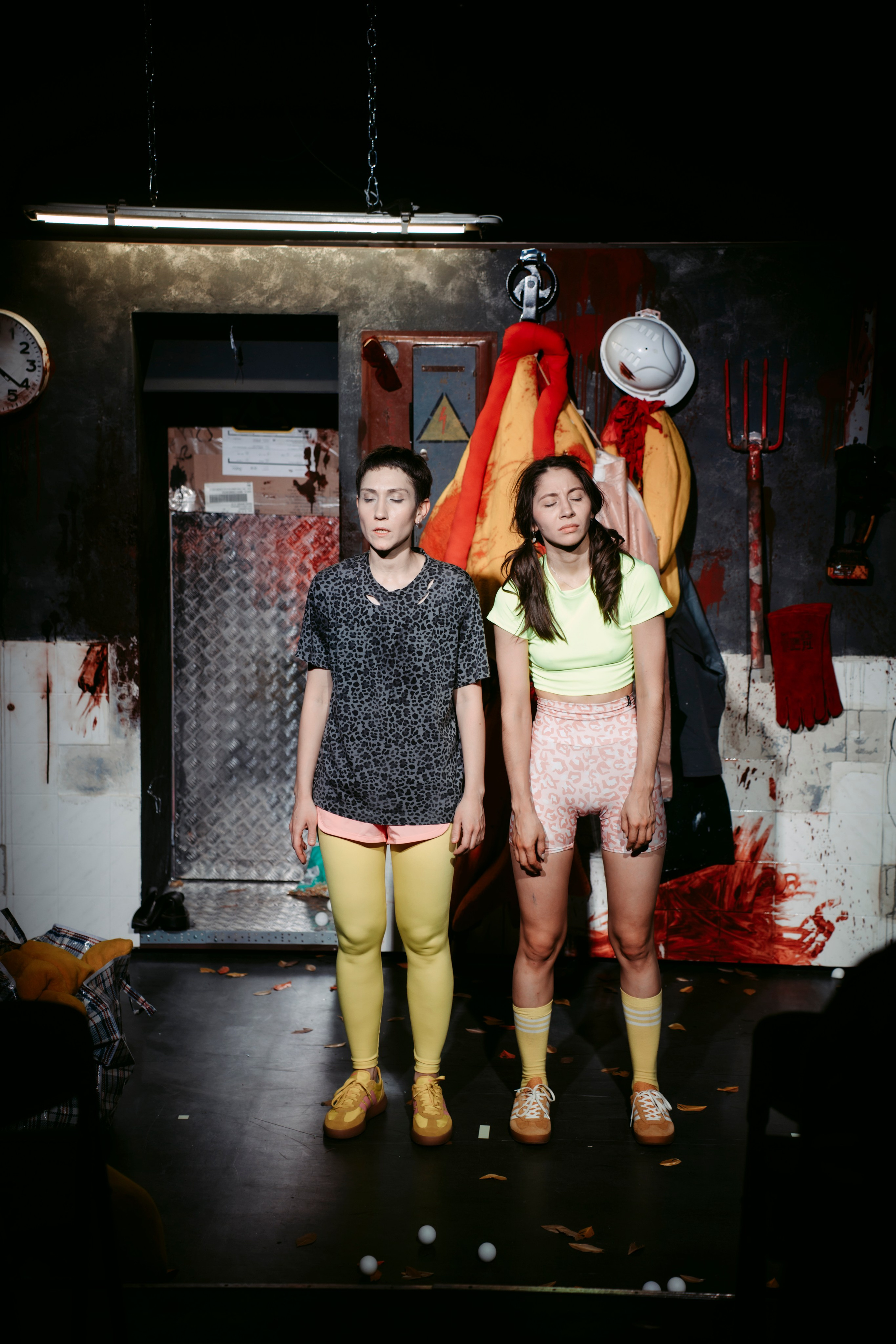 Затворник и Шестипалый. Главная