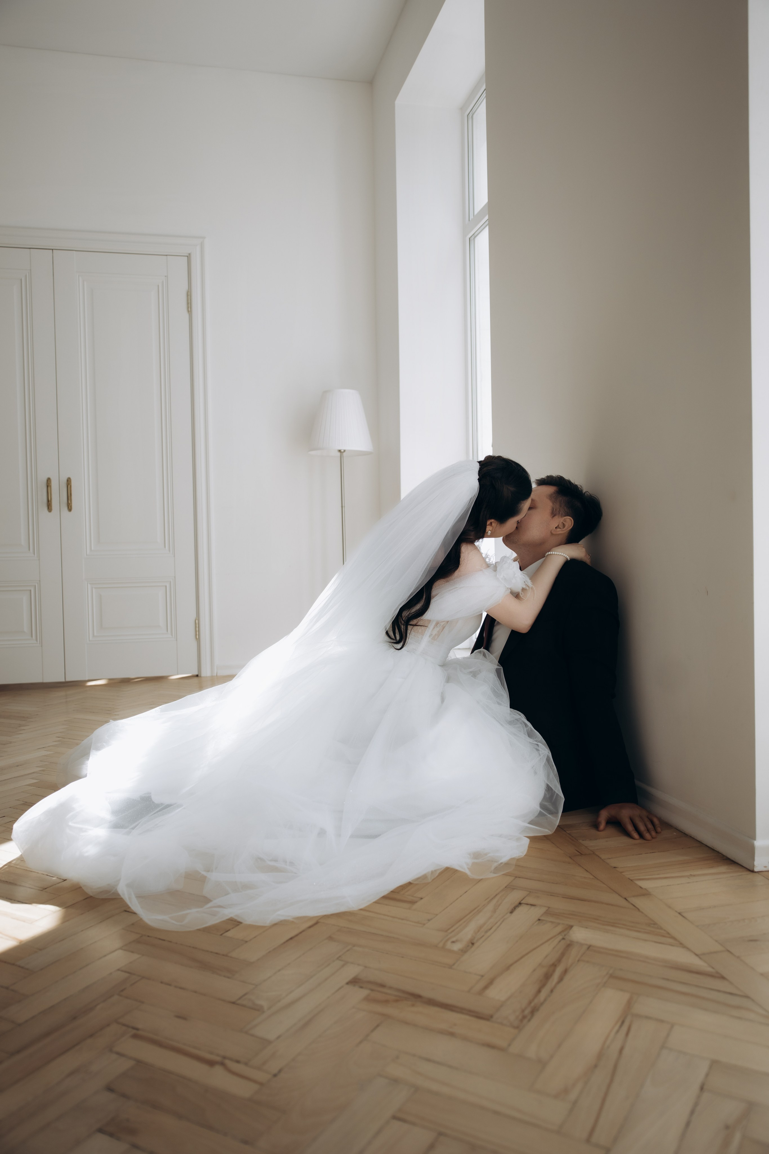 Свадебная фотосъемка в Пензе: Ольга и Владислав в отеле и студии «Перспектива»