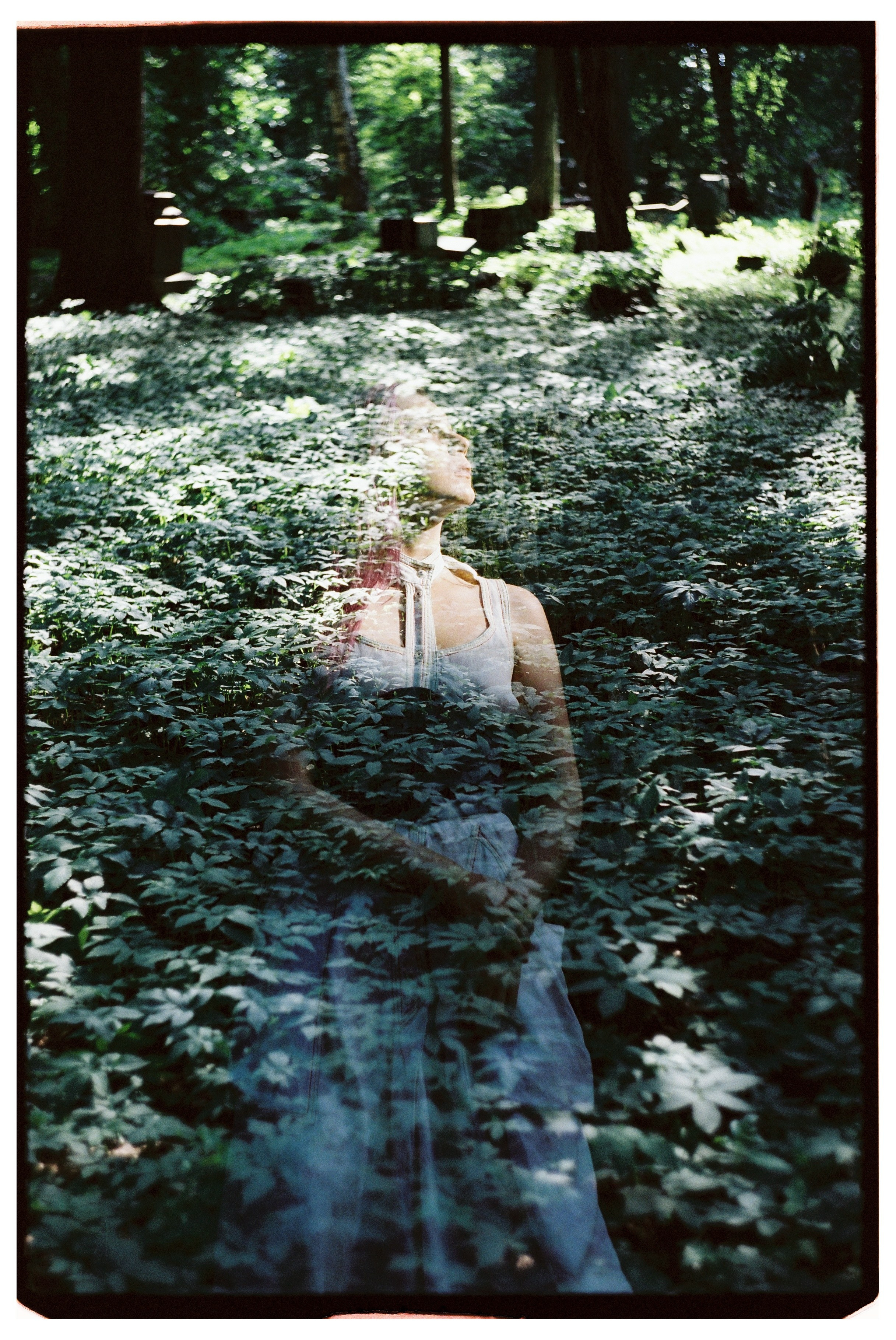 Фотосессия на Лютеранском кладбище на пленку для Кати в Санкт-Петербурге. Светлана Гопанюк. Портретный фотограф. Санкт-Петербург. СПб