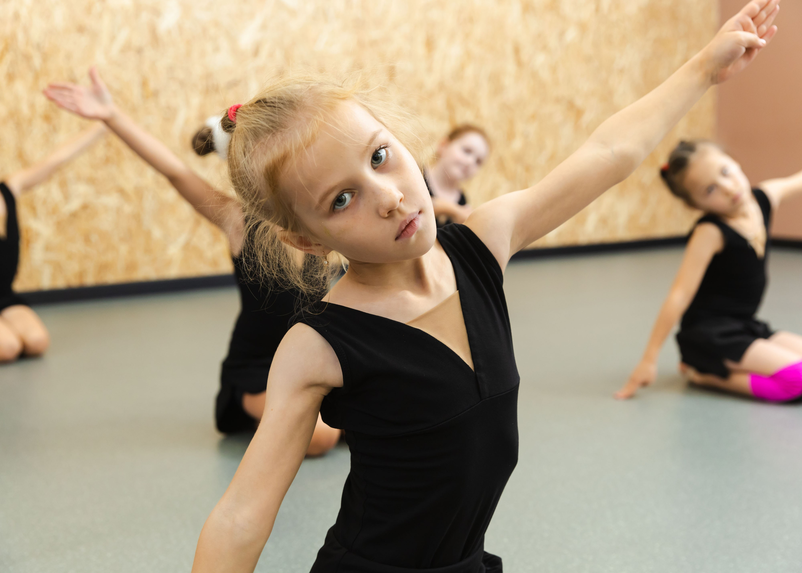 08.10.2025 M&Dance, Занятие в зале. ФОТОГРАФ ВИНОГРАДОВА ДАРЬЯ