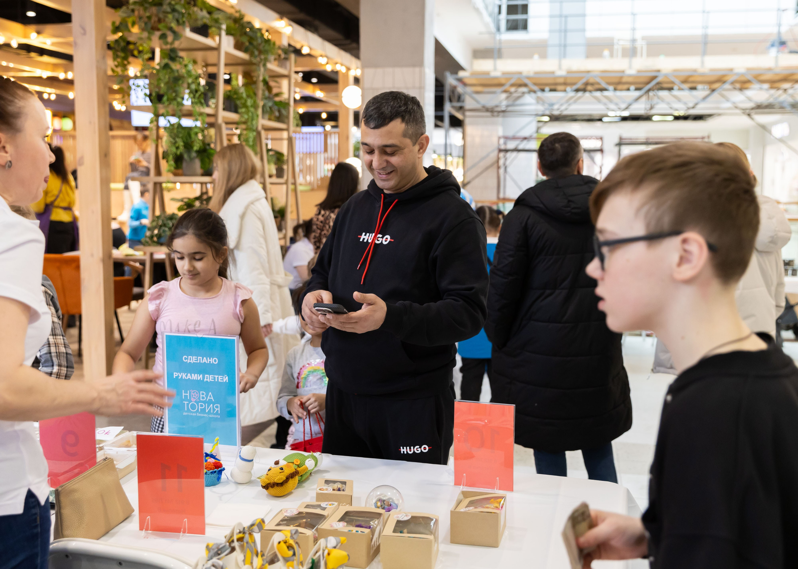 01.03.2025 Ярмарка Новатория. ФОТОГРАФ ВИНОГРАДОВА ДАРЬЯ