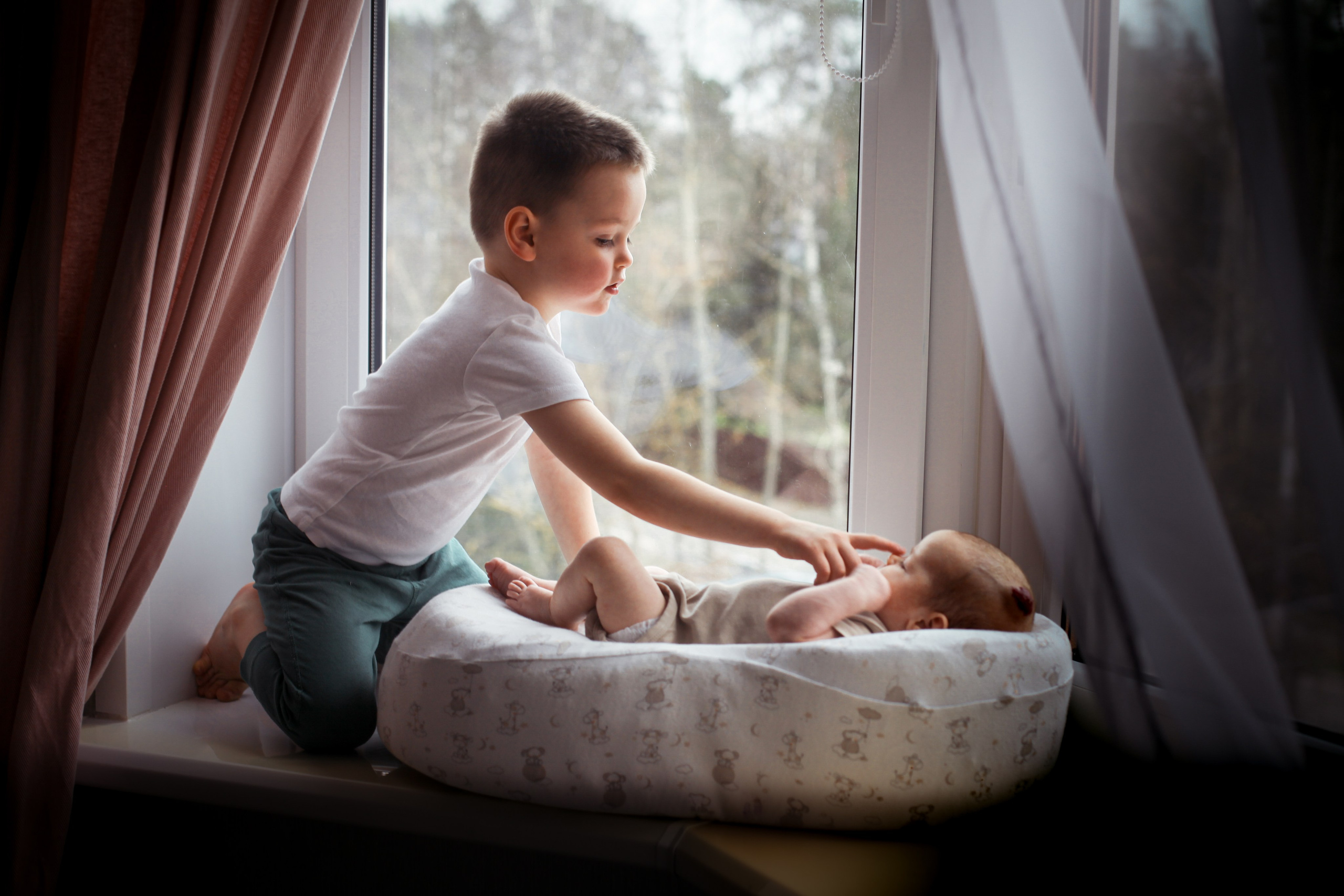 Виктория, Арсений, Василиса, Есения. Фотограф новорожденных в Москве и области Анастасия Холманская
