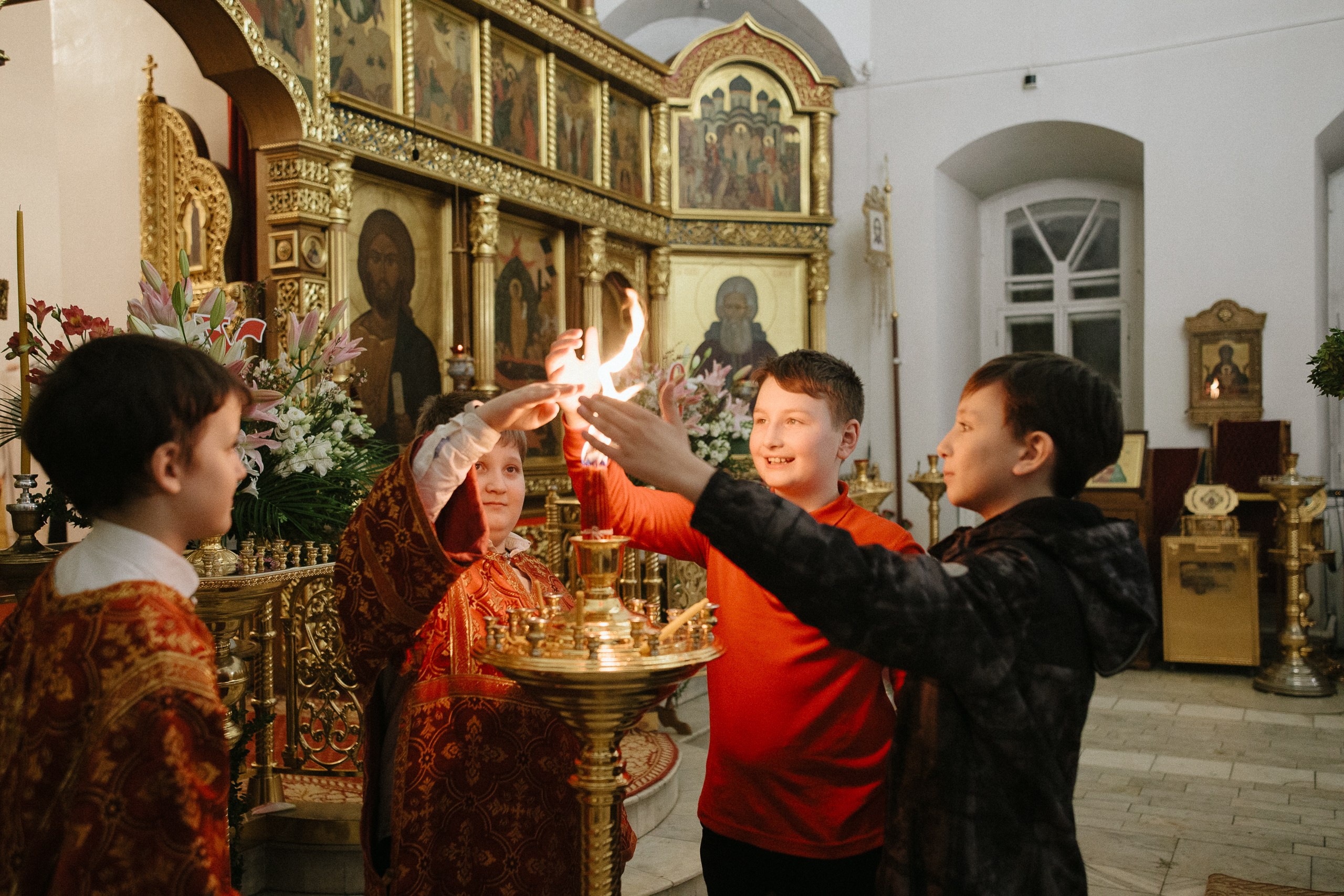 Пасха 2026. Ночная Литургия. Успенский кафедральный собор. Фотограф на венчание, крещение