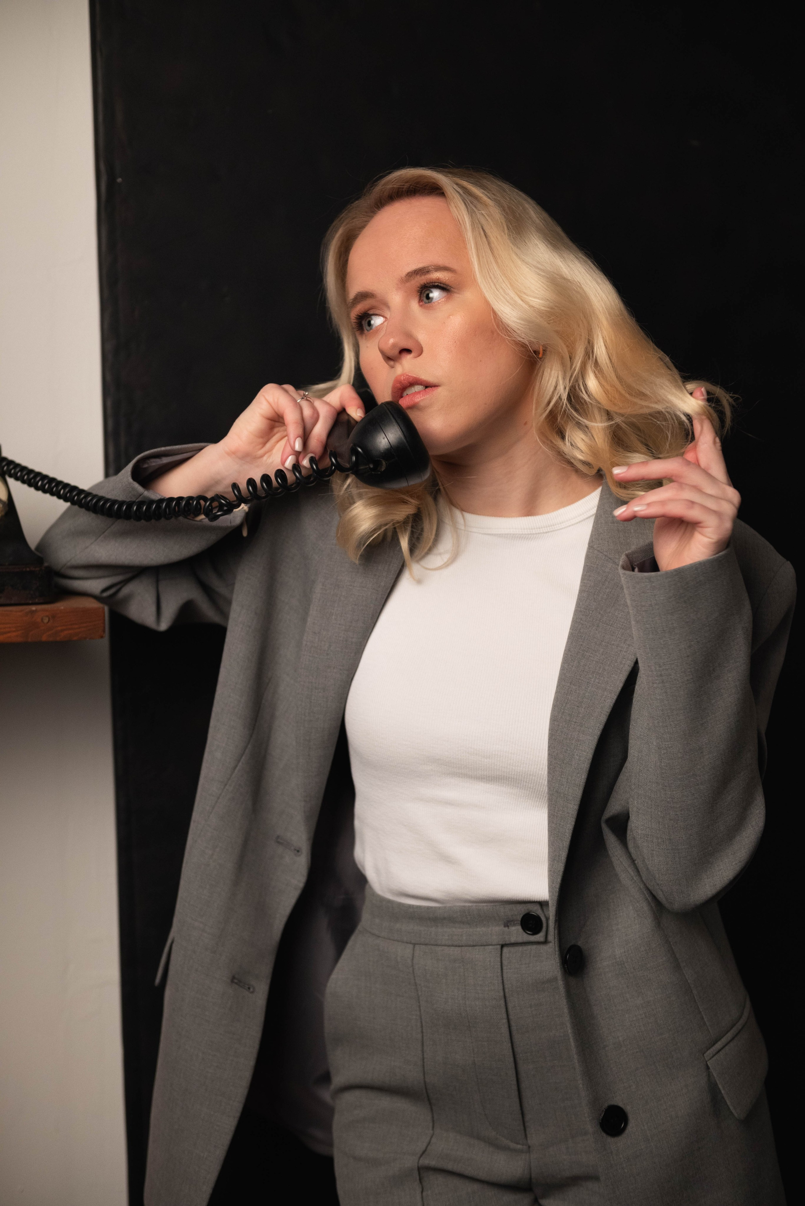 Полина Возиян (съемка для блога юриста @ation.law). Фотограф Москва Настя Профотовна. Репортажные, свадебные и контент фотосессии