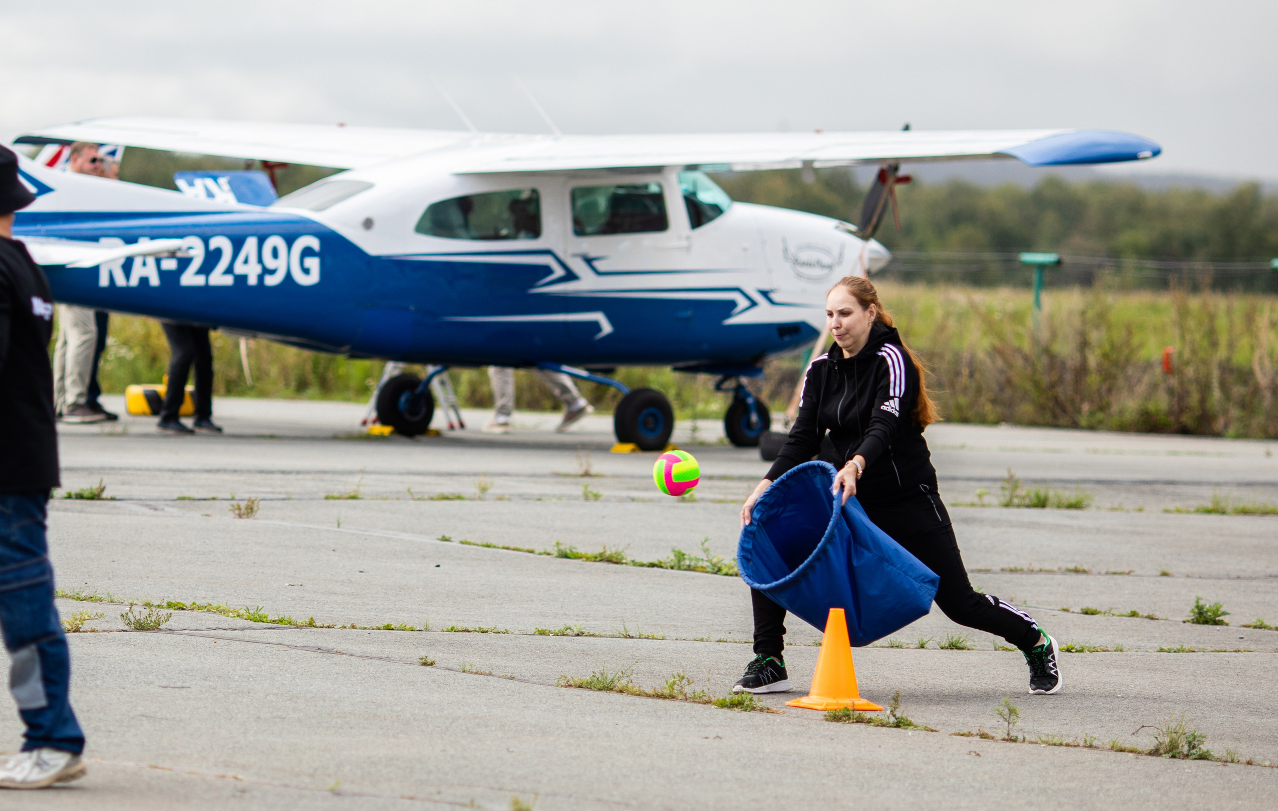 УЗСТ- Корпоративный тимбилдинг на аэродроме. Репортажный и свадебный фотограф в Челябинске Елисеев Павел