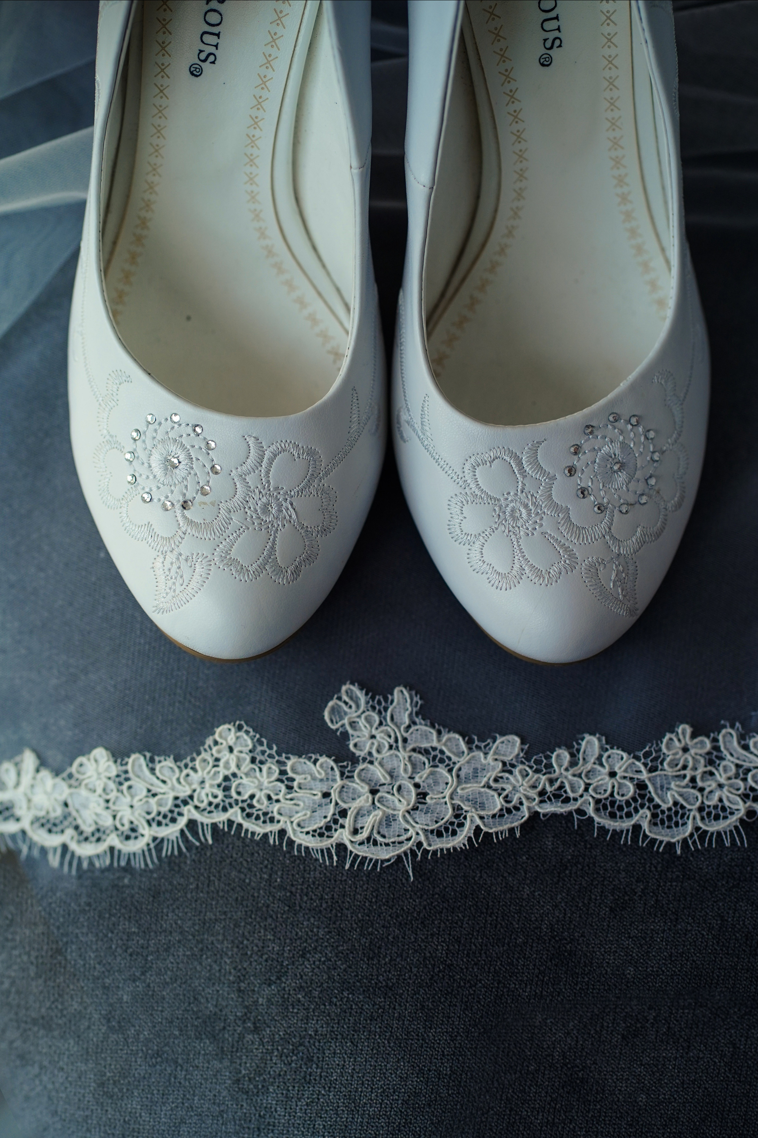 Илья и Ирина 20 августа, свадебная фотосъемка. Семейный и портретный фотограф в Екатеринбурге Анна Лобанова