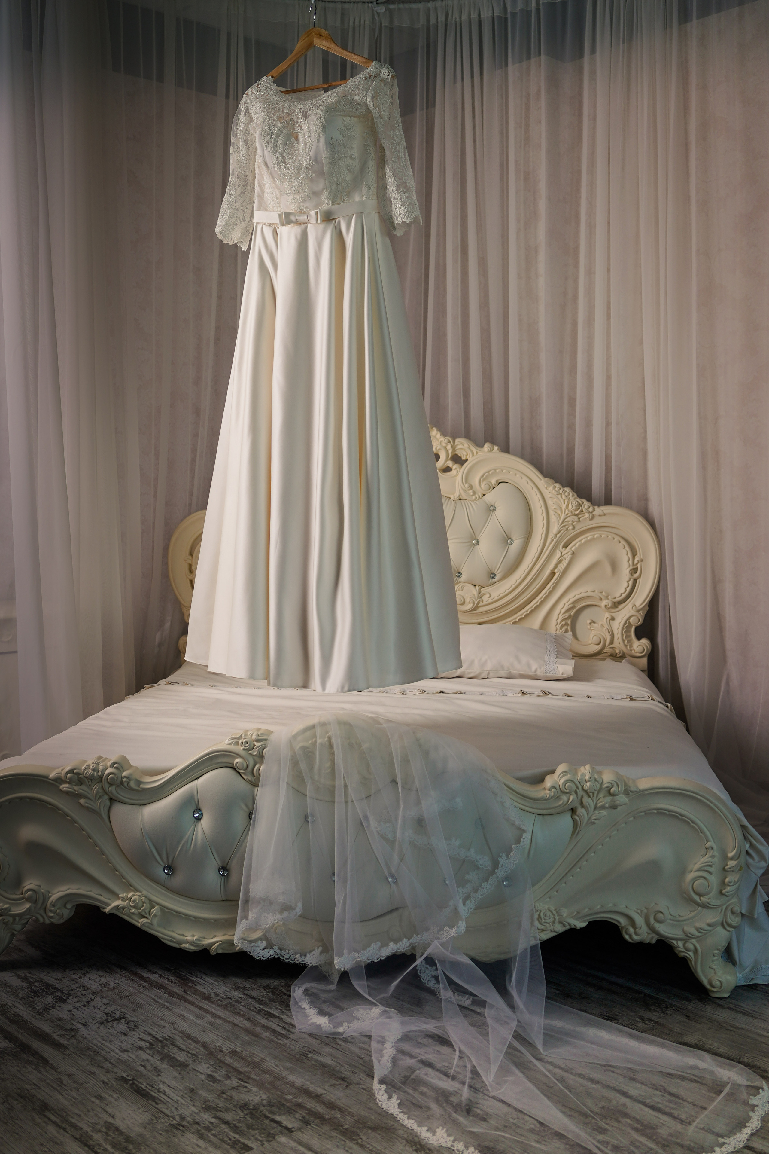 Илья и Ирина 20 августа, свадебная фотосъемка. Семейный и портретный фотограф в Екатеринбурге Анна Лобанова